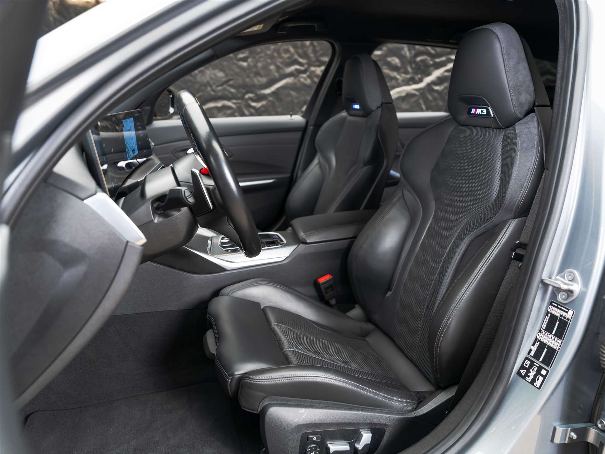 listing desktop thumbnail image 10