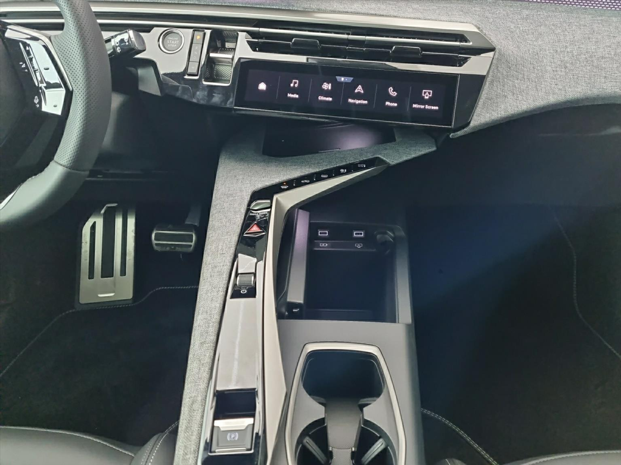 listing desktop thumbnail image 7