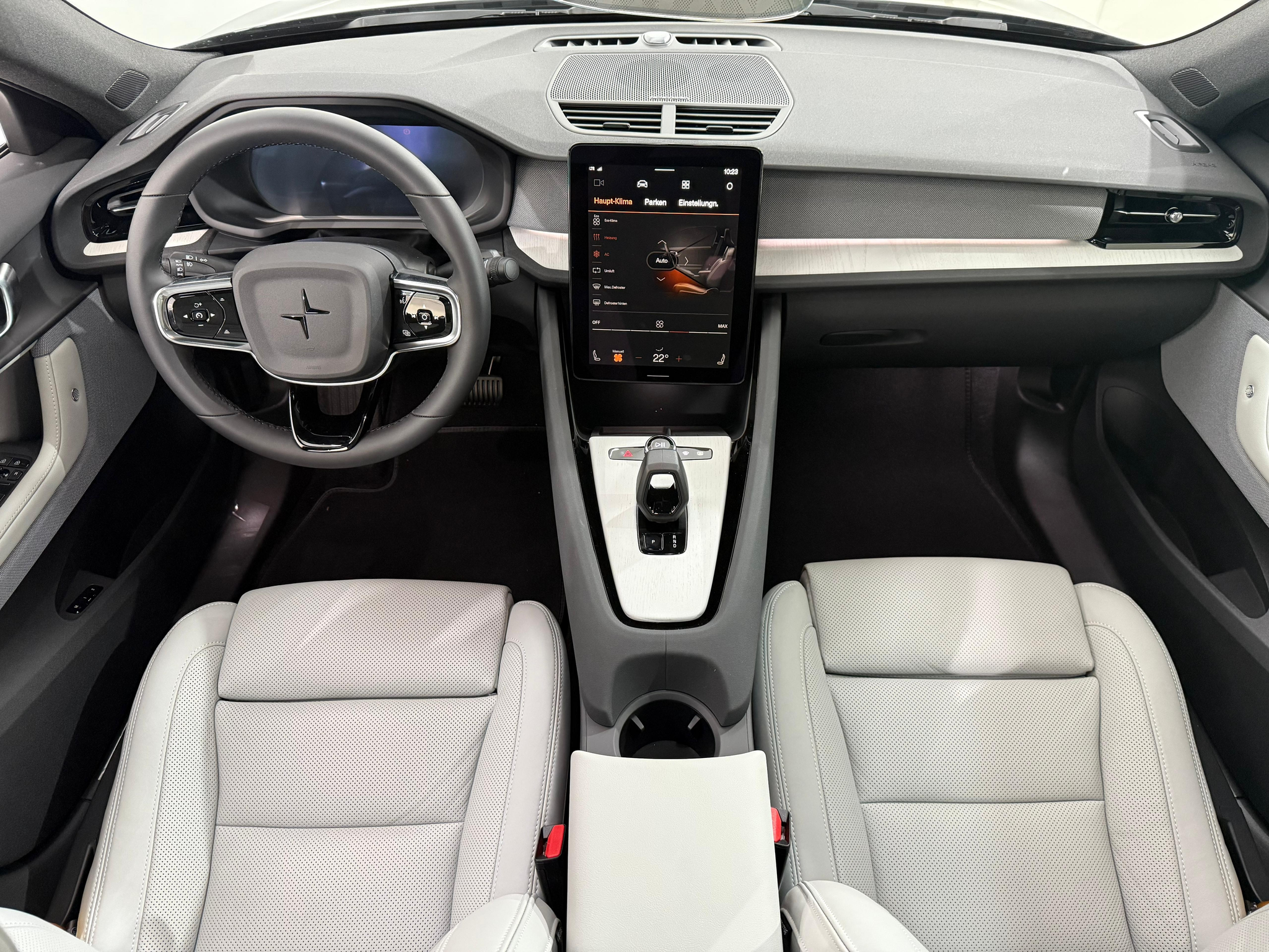 listing desktop thumbnail image 4