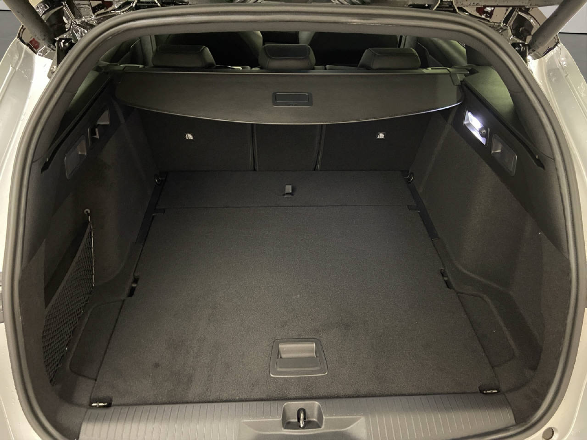 listing desktop thumbnail image 13