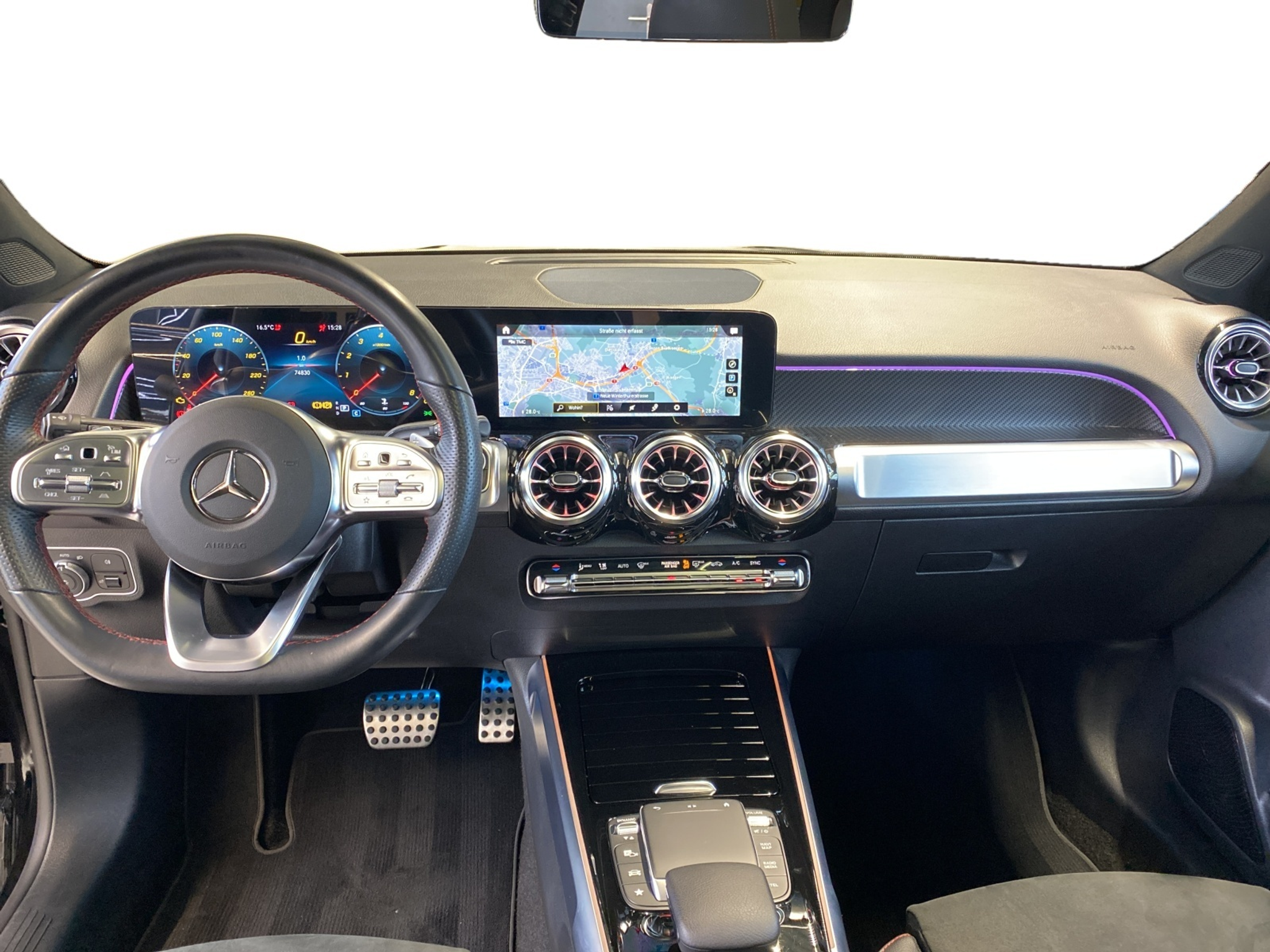 listing desktop thumbnail image 11