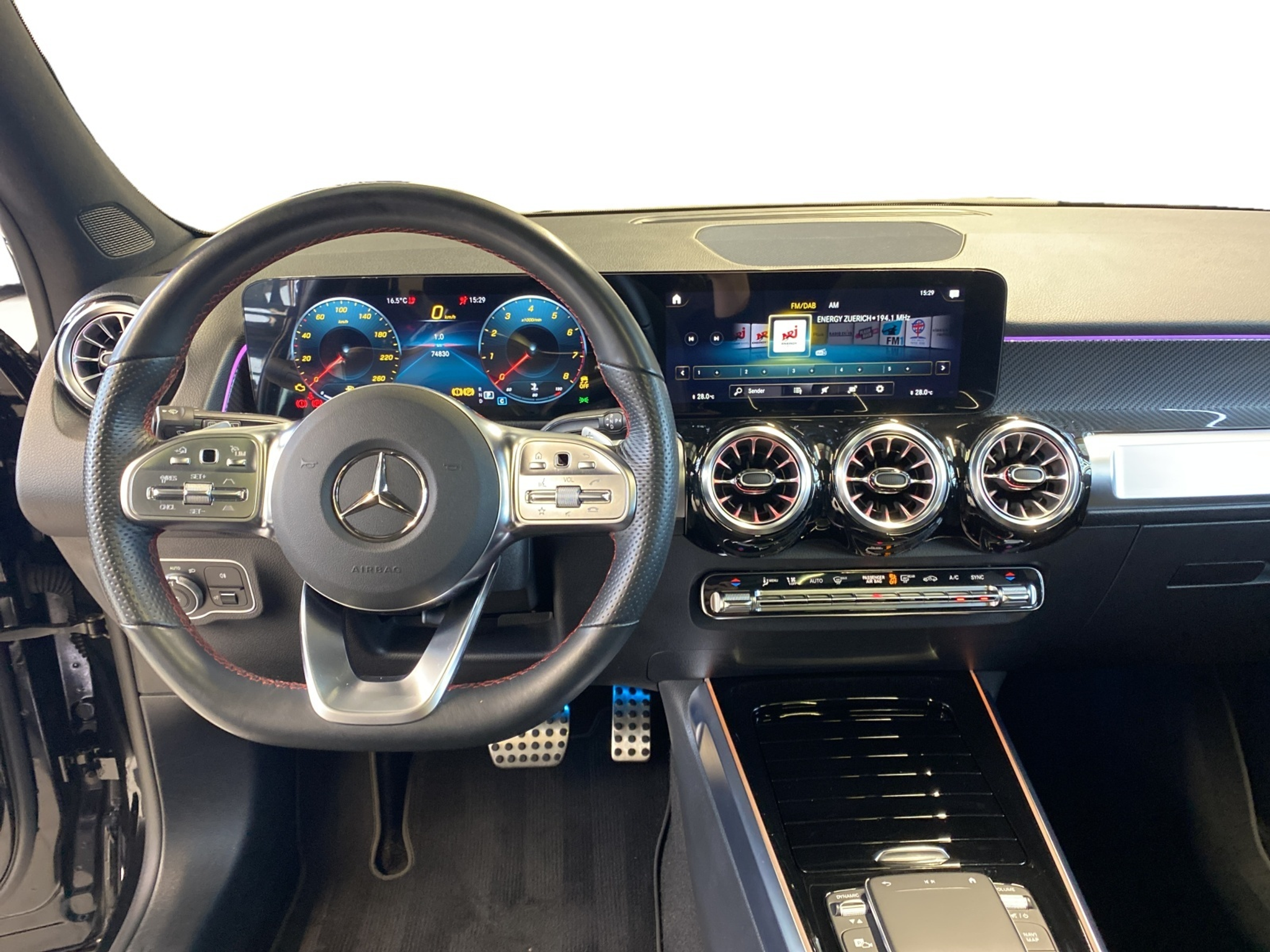 listing desktop thumbnail image 8