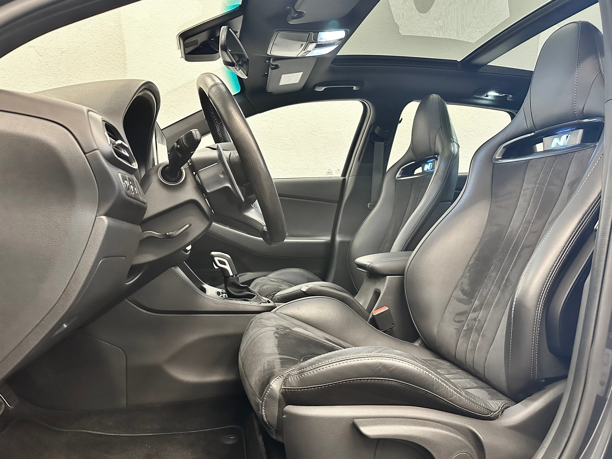 listing desktop thumbnail image 16