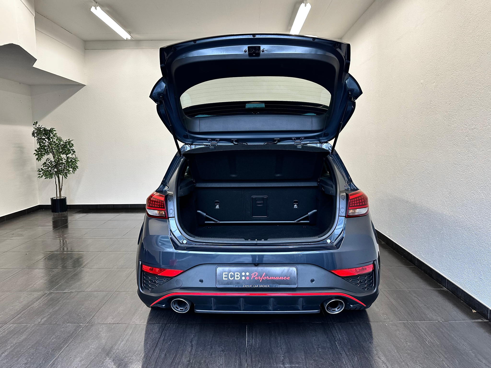 listing desktop thumbnail image 12