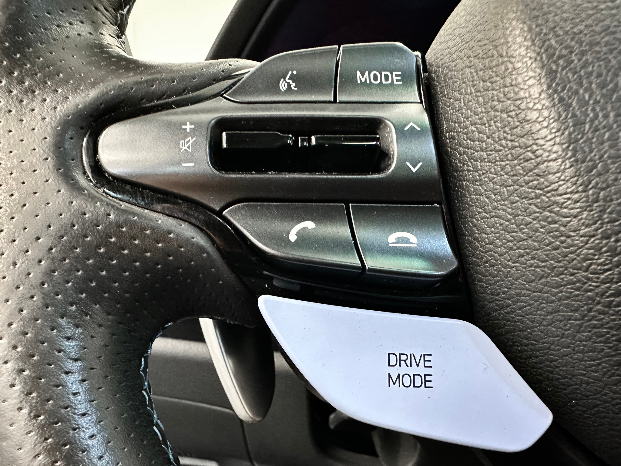 listing desktop thumbnail image 29