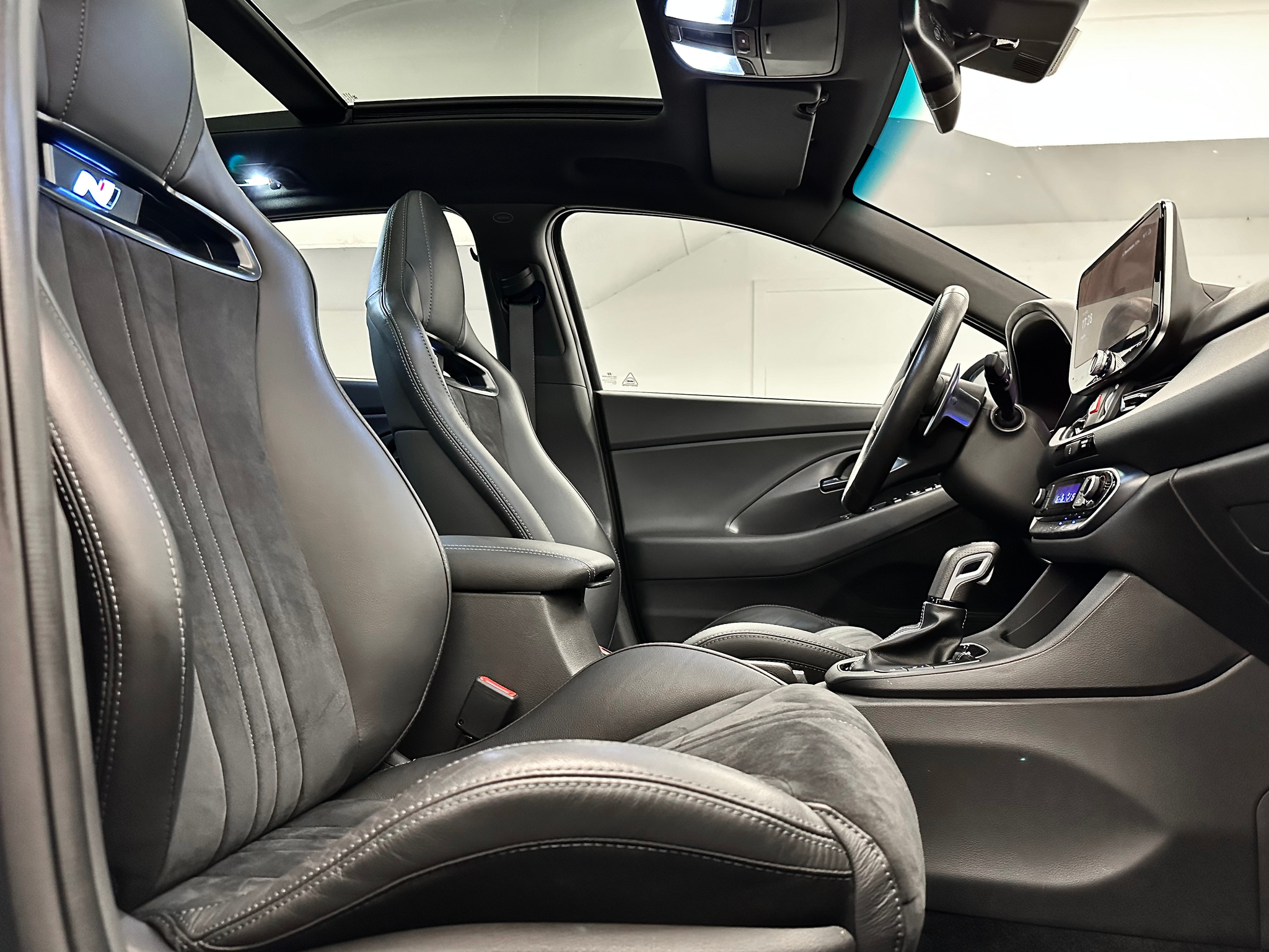 listing desktop thumbnail image 14