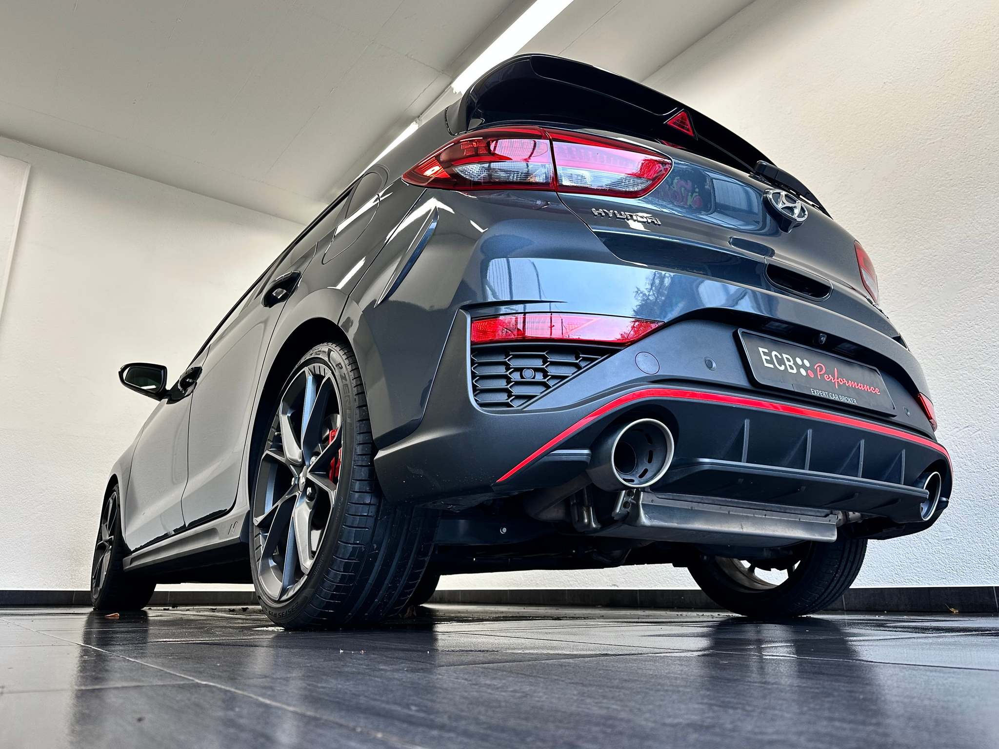 listing desktop thumbnail image 10