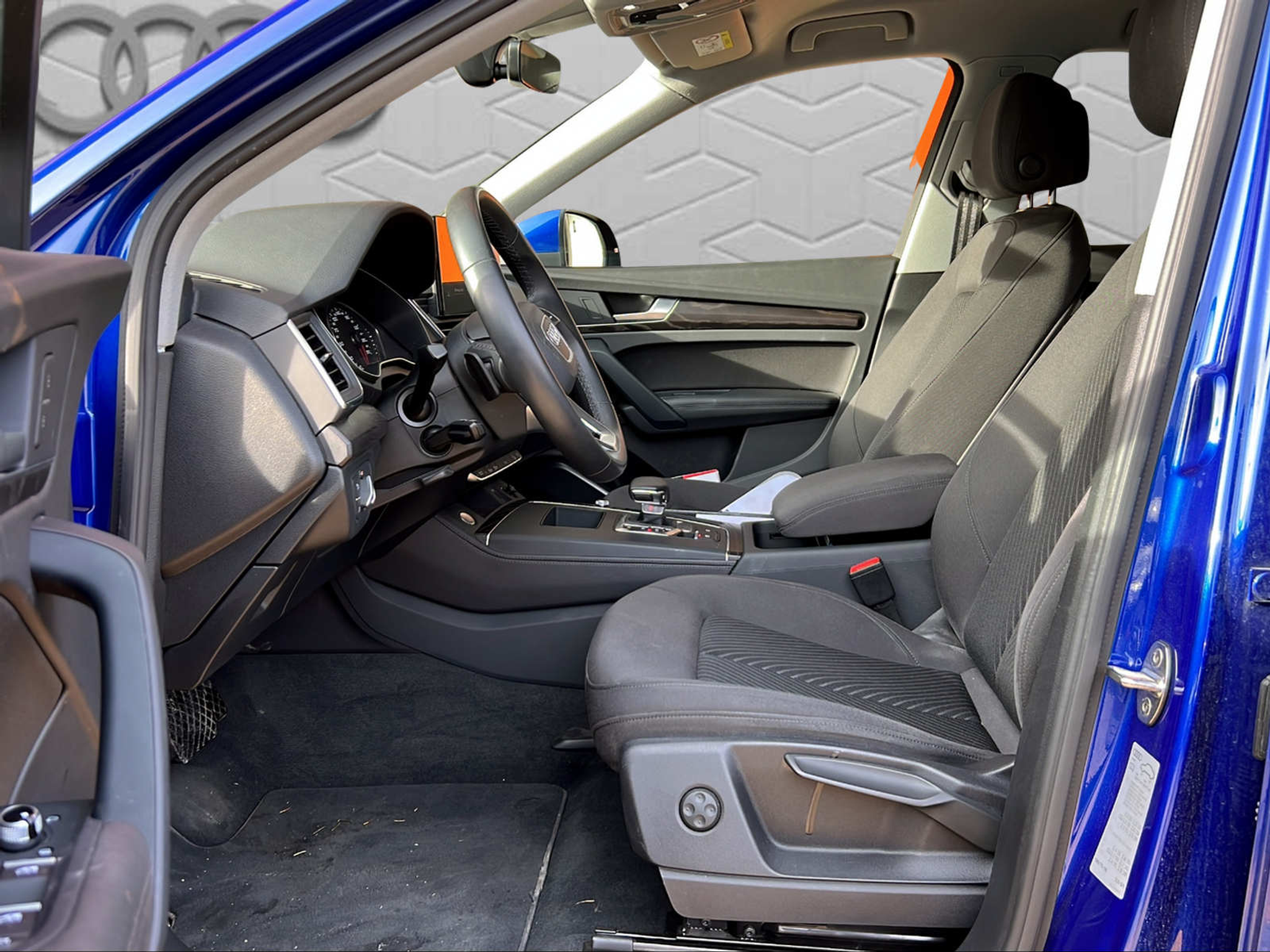 listing desktop thumbnail image 6