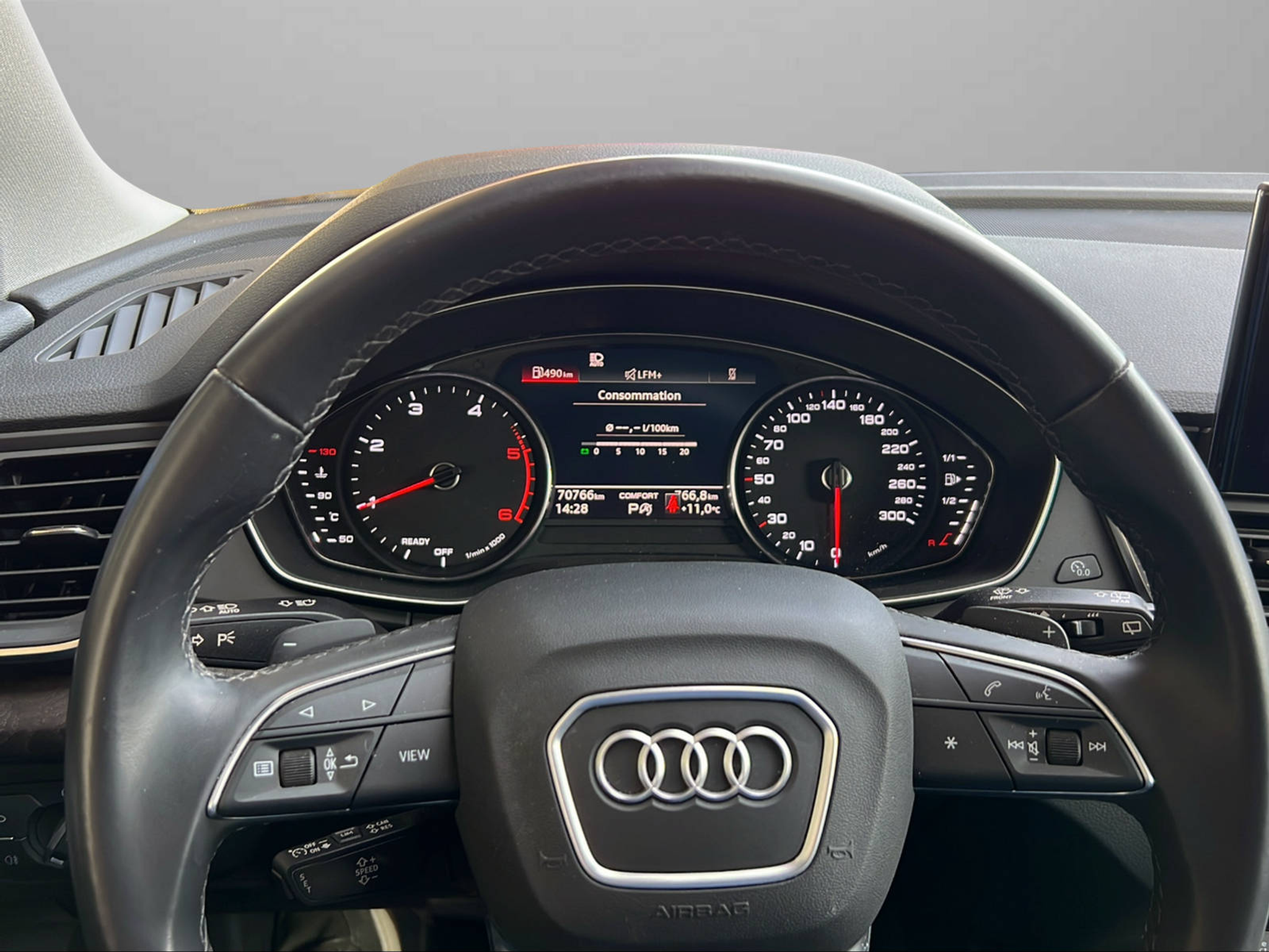 listing desktop thumbnail image 8