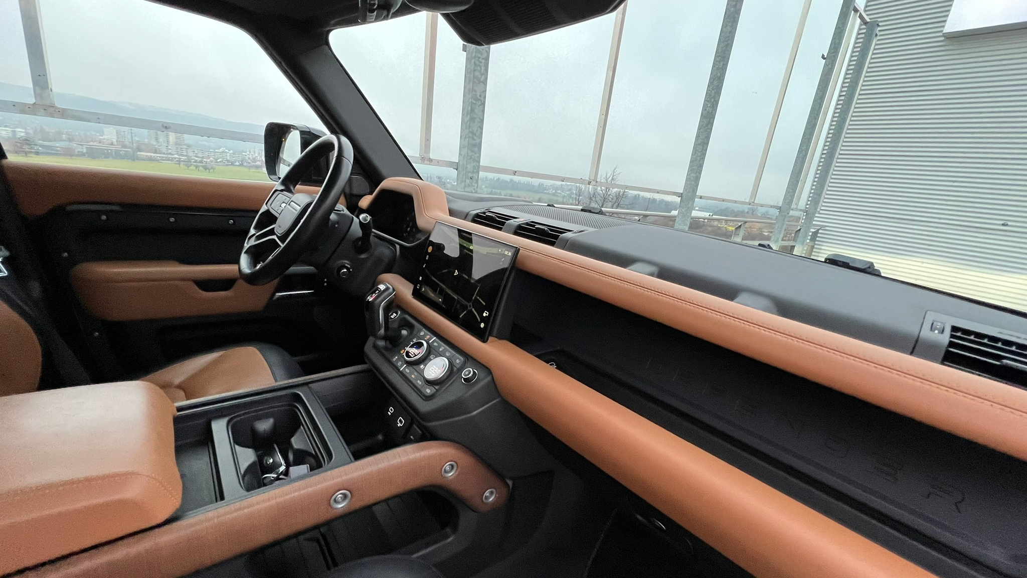 listing desktop thumbnail image 22