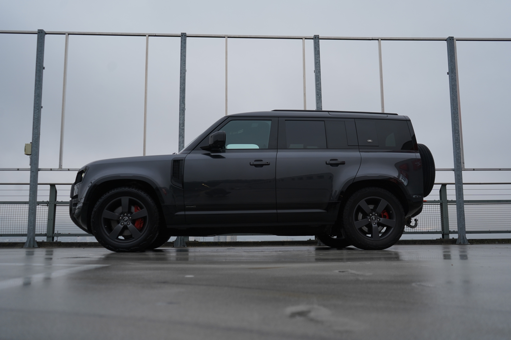 listing desktop thumbnail image 3