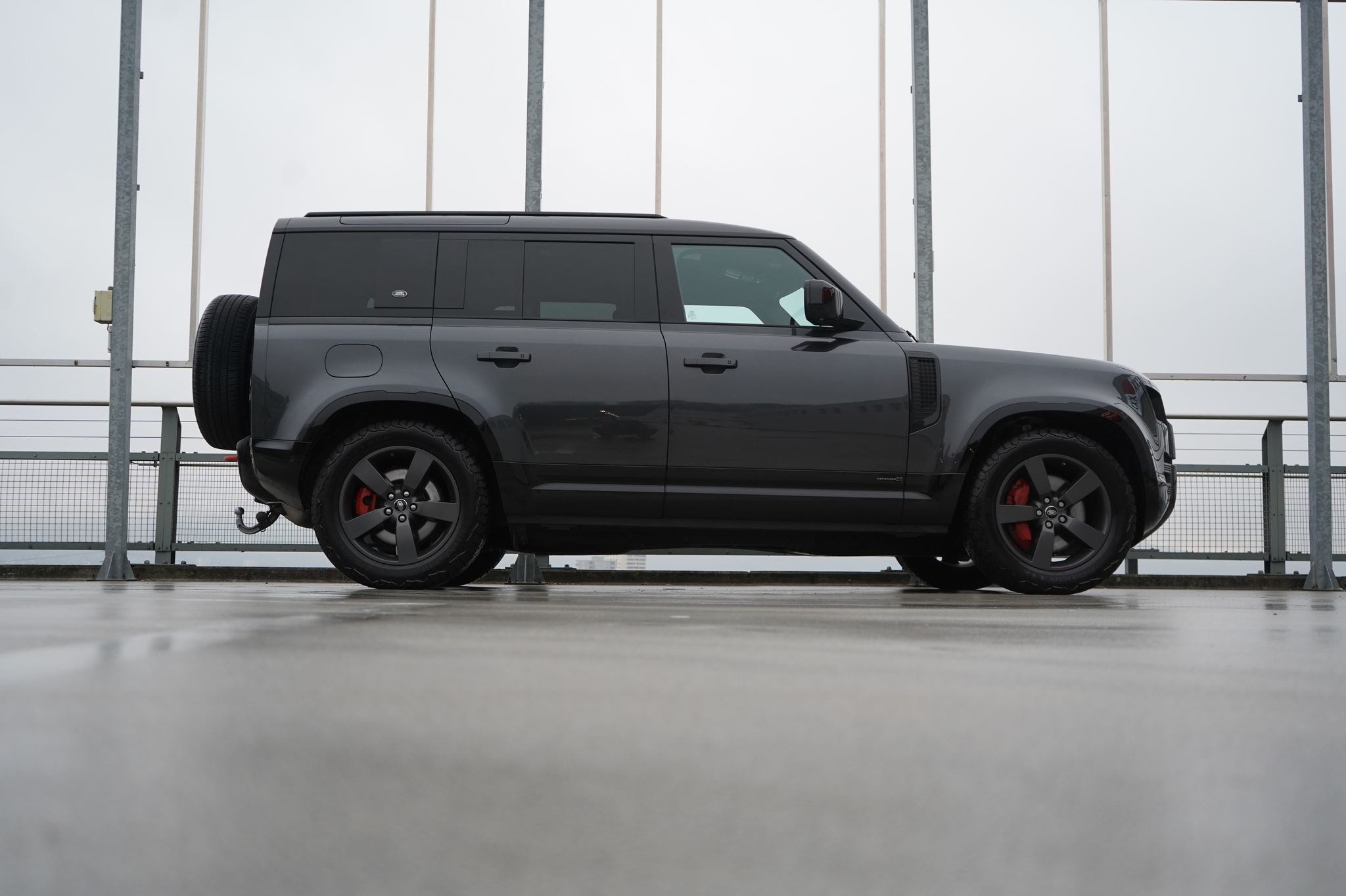 listing desktop thumbnail image 2