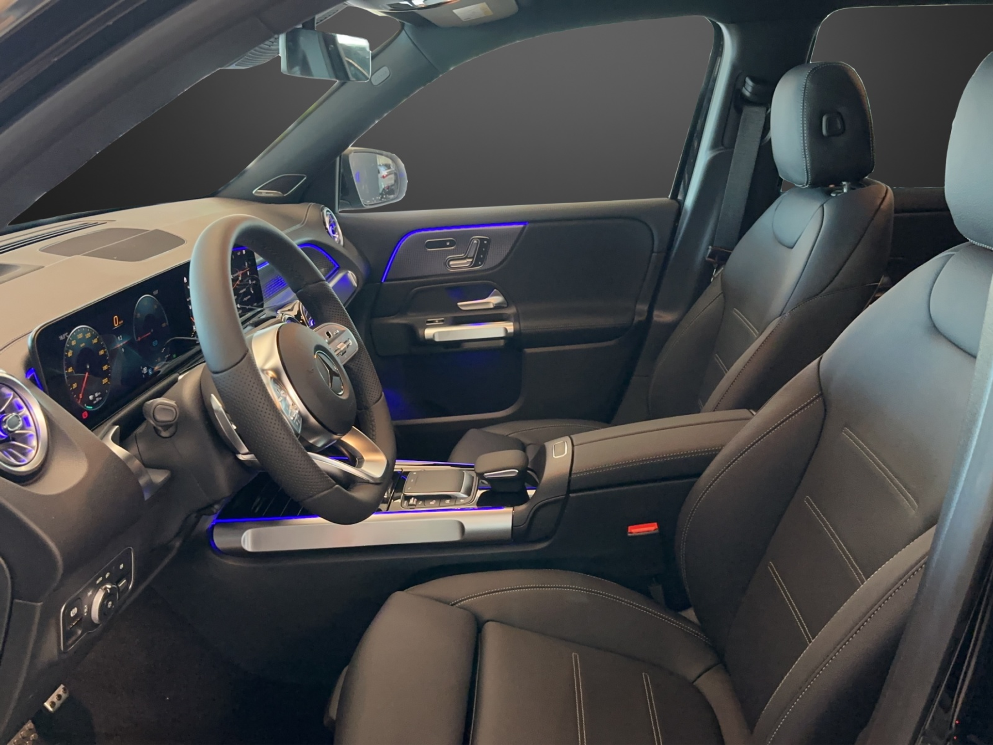 listing desktop thumbnail image 8