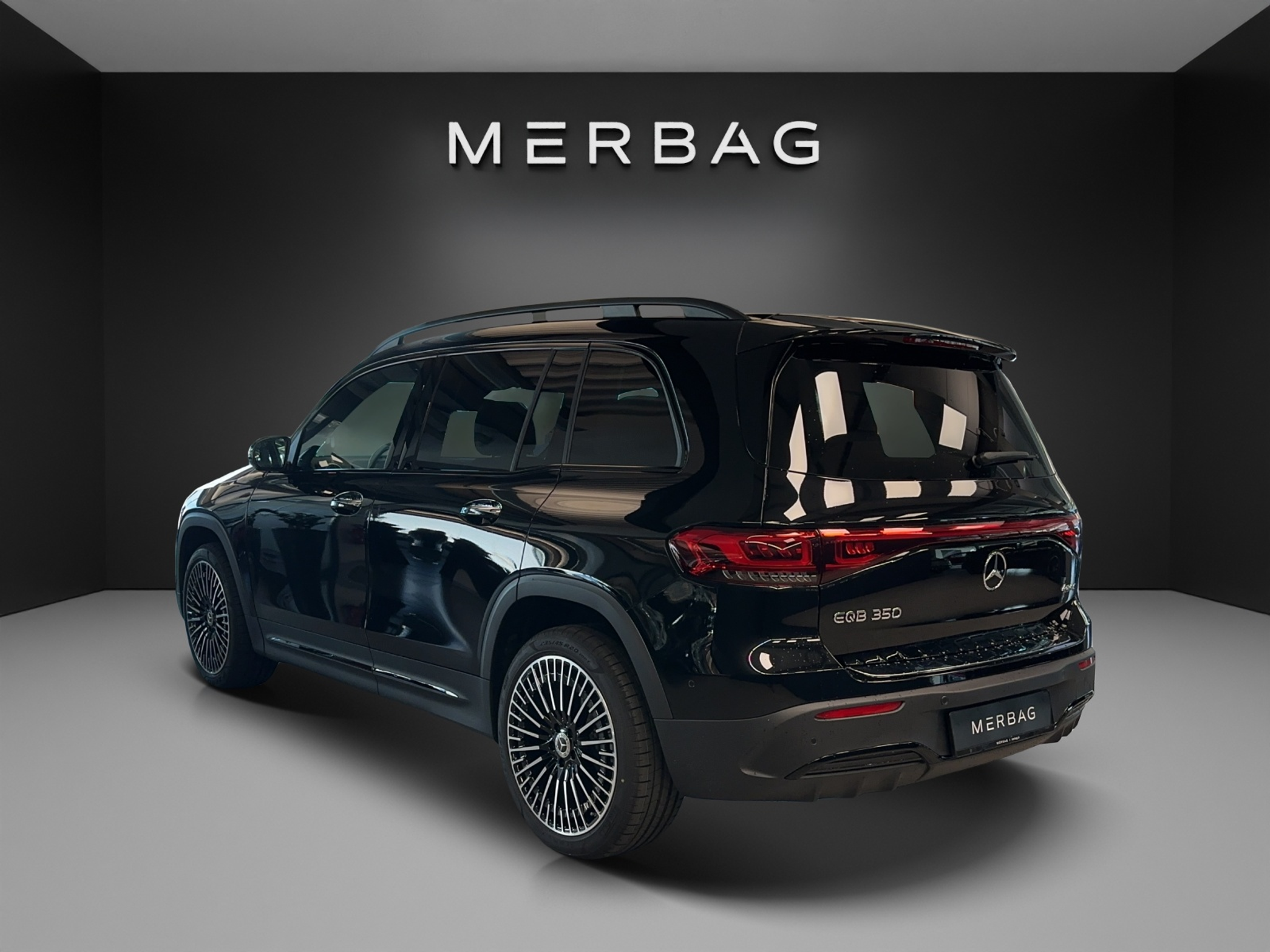 listing desktop thumbnail image 3