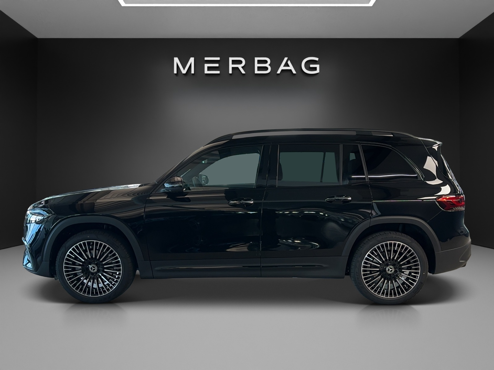 listing desktop thumbnail image 1