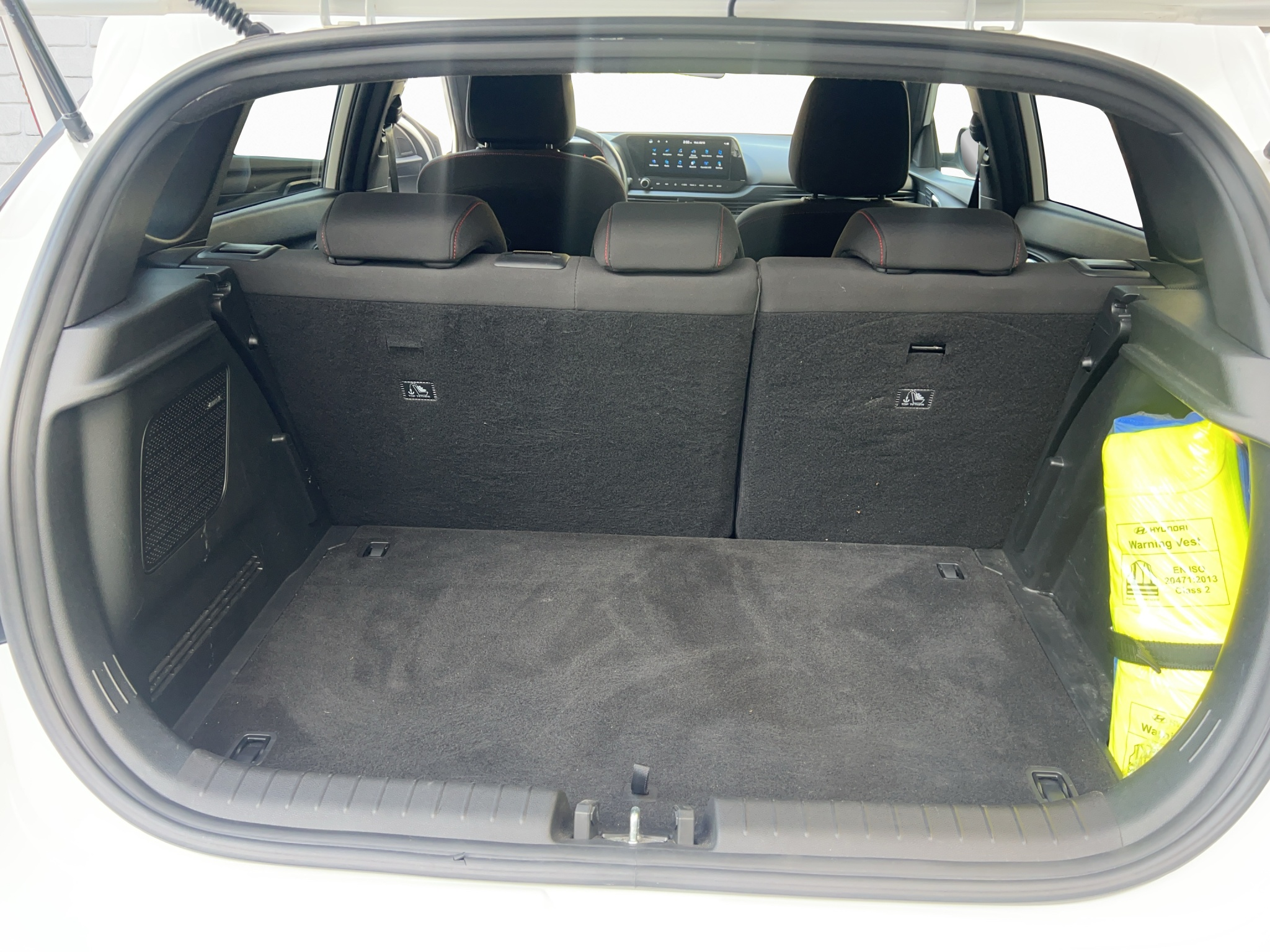 listing desktop thumbnail image 9