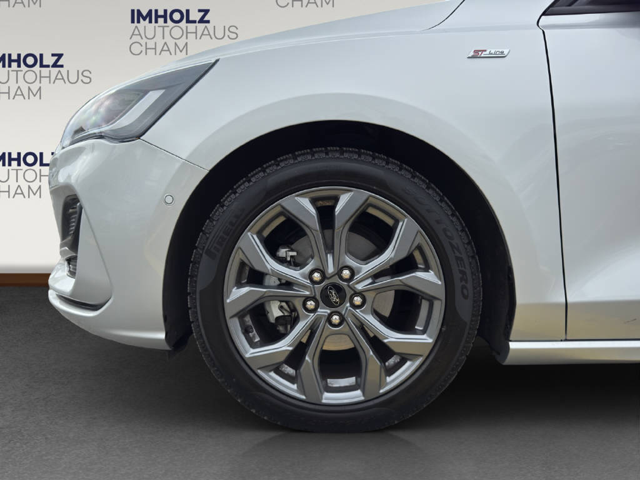 listing desktop thumbnail image 13