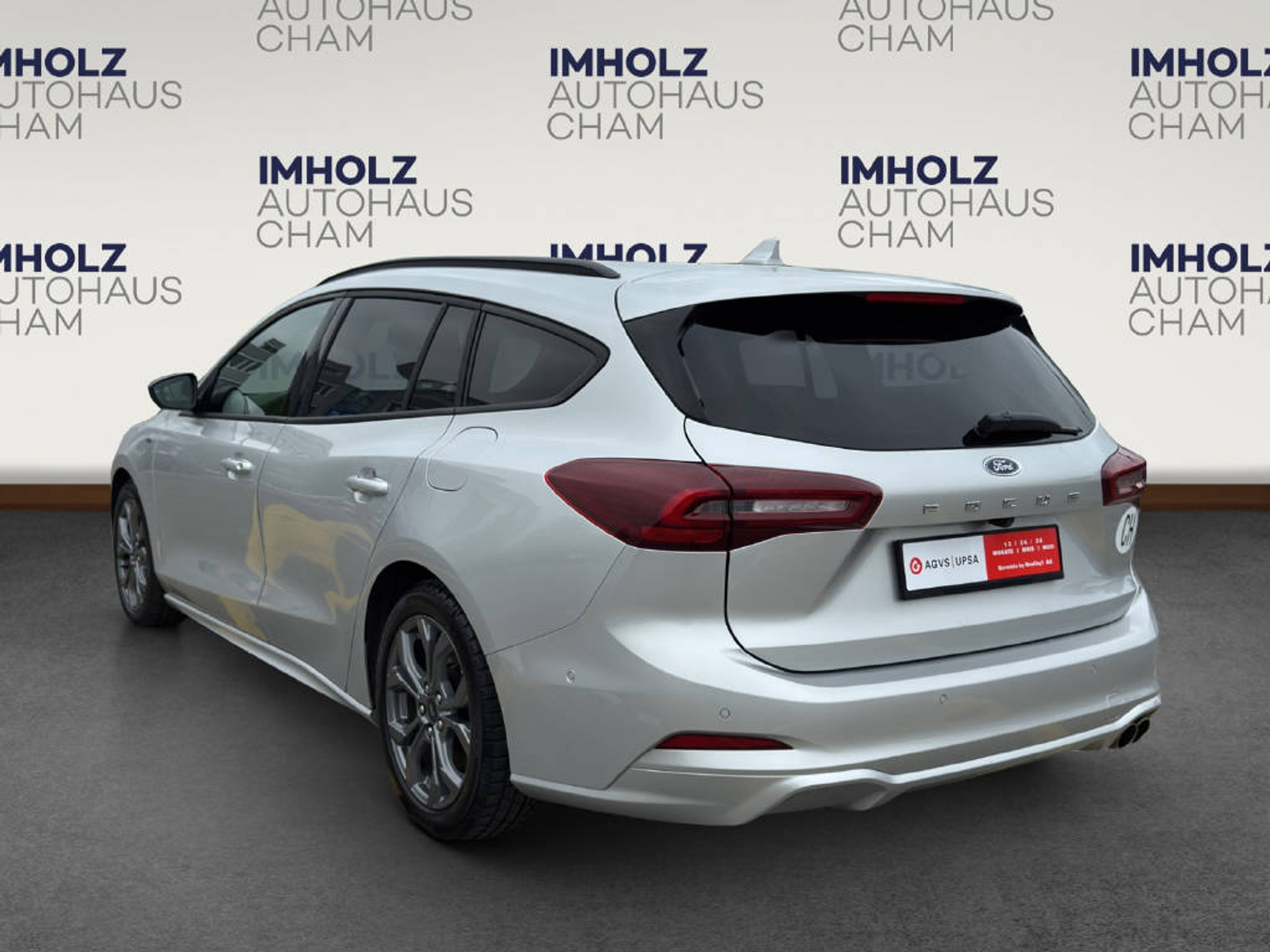 listing desktop thumbnail image 2