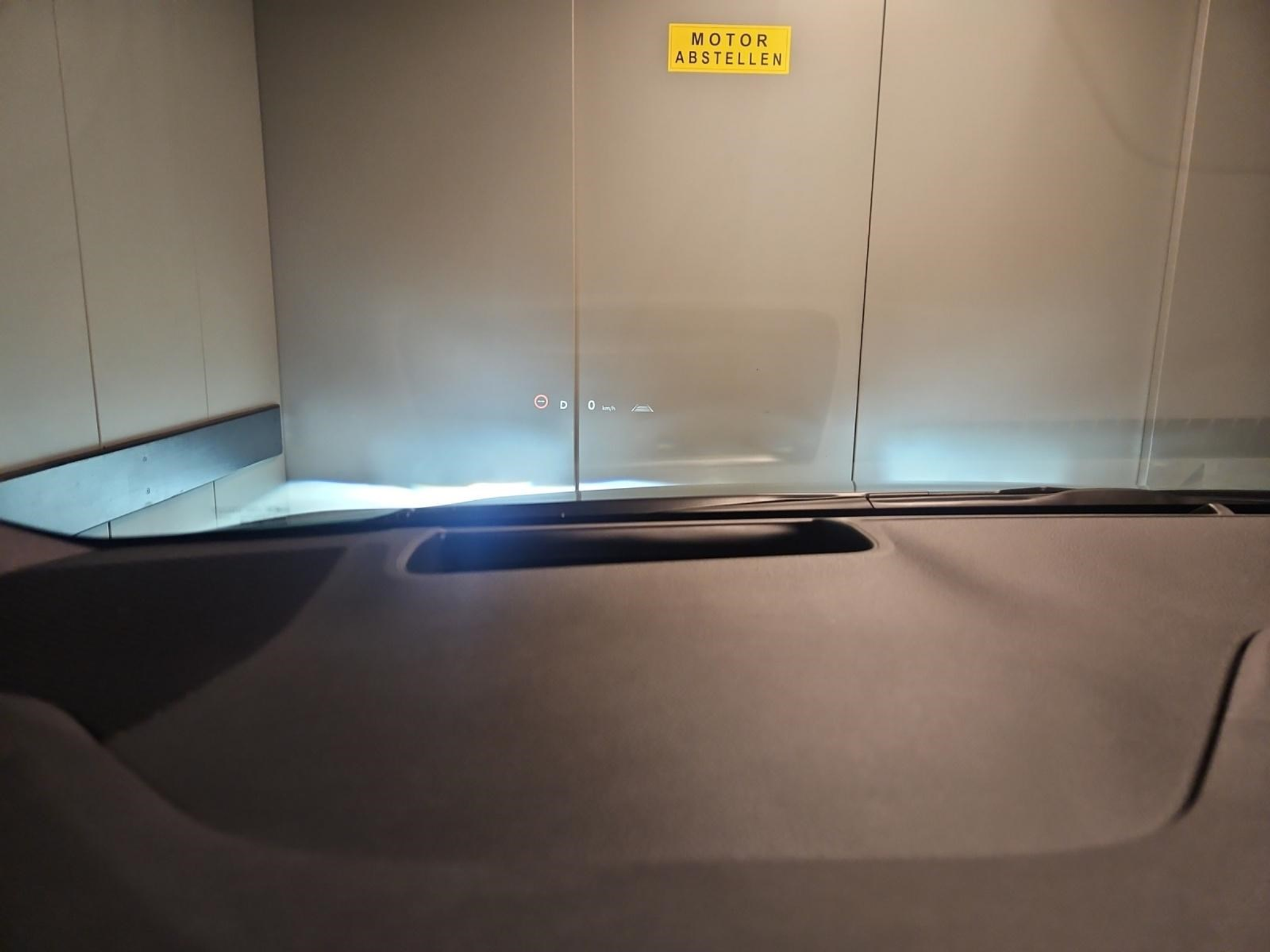 listing desktop thumbnail image 15