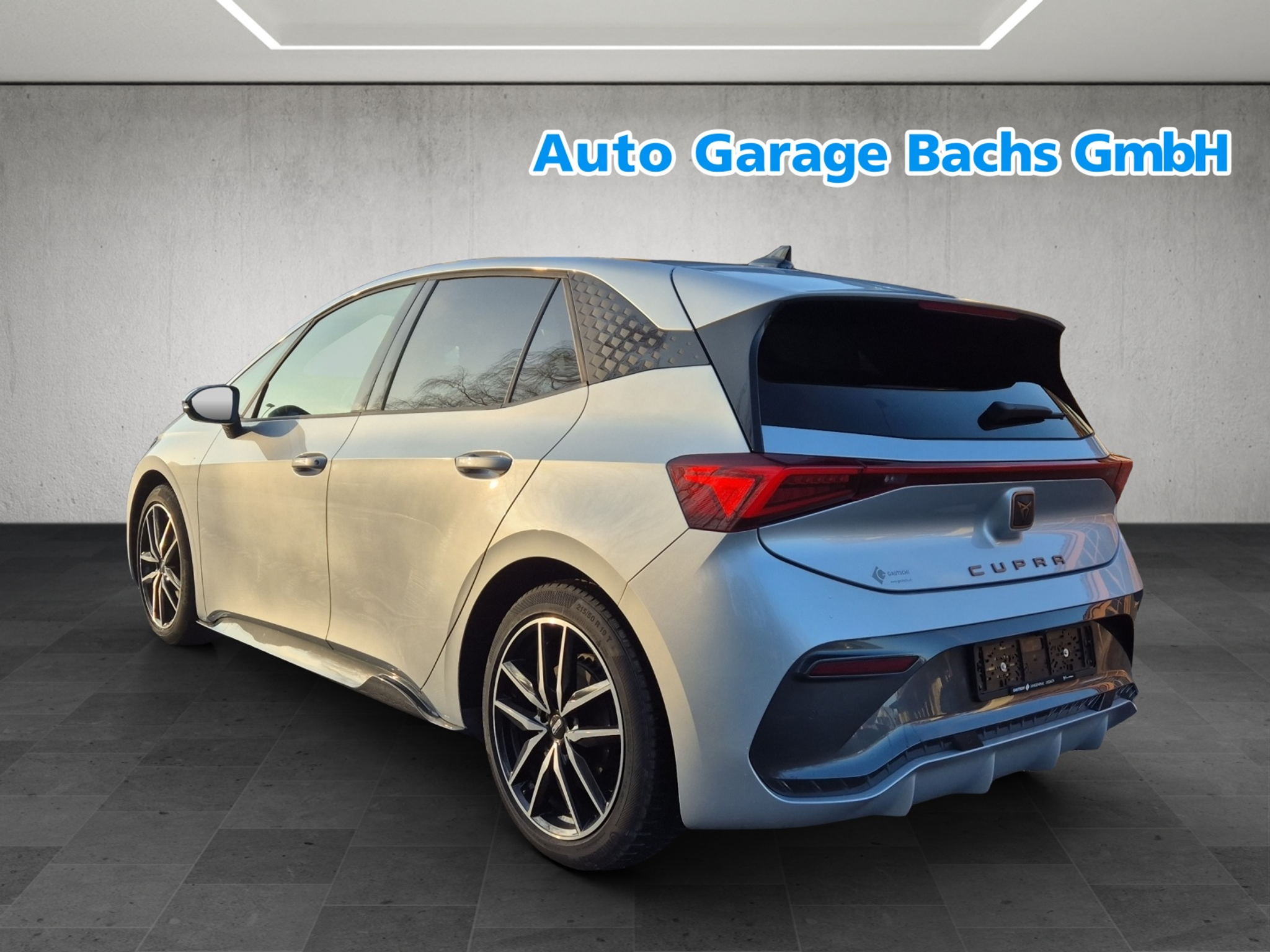 listing desktop thumbnail image 5