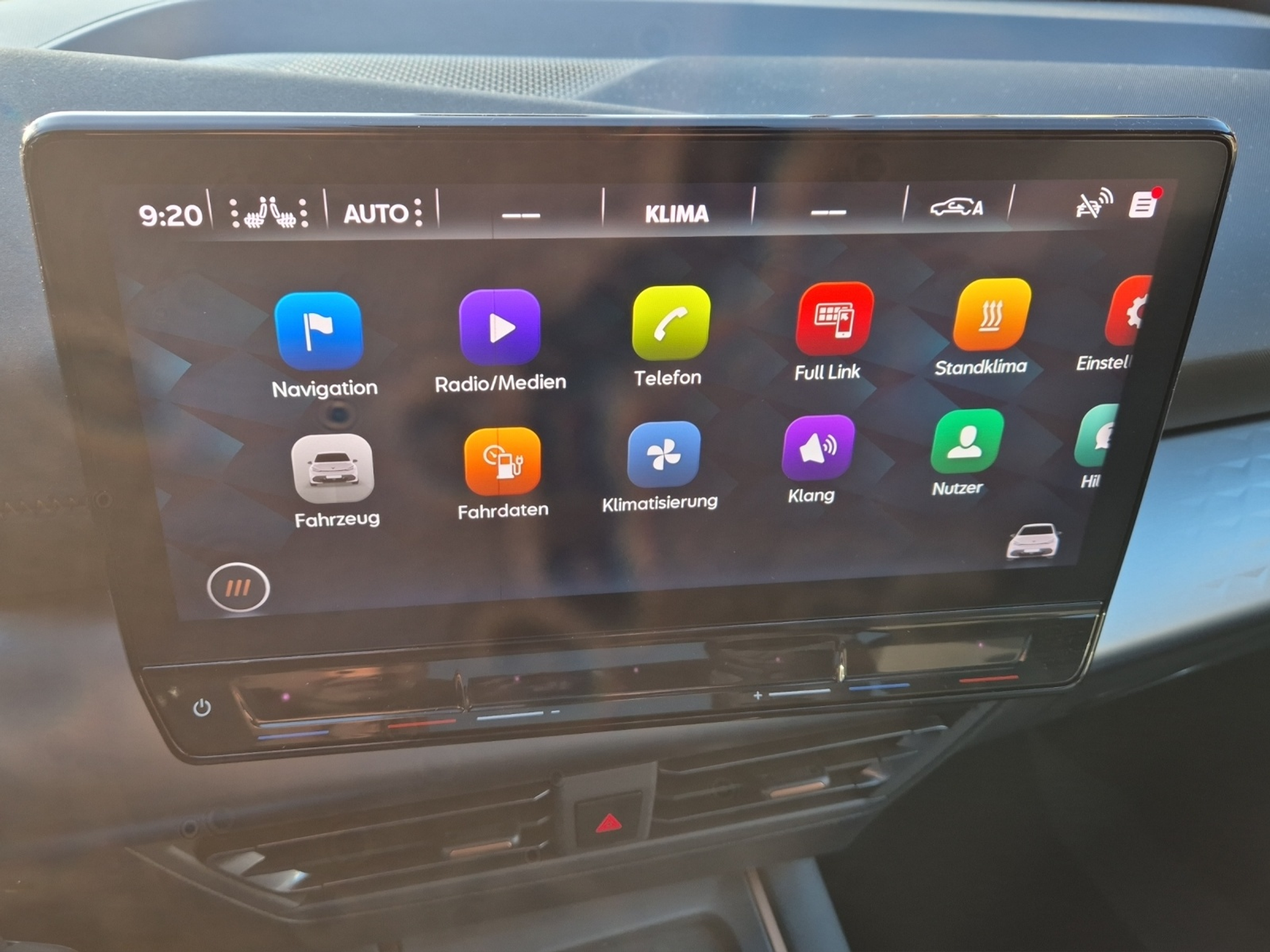 listing desktop thumbnail image 12