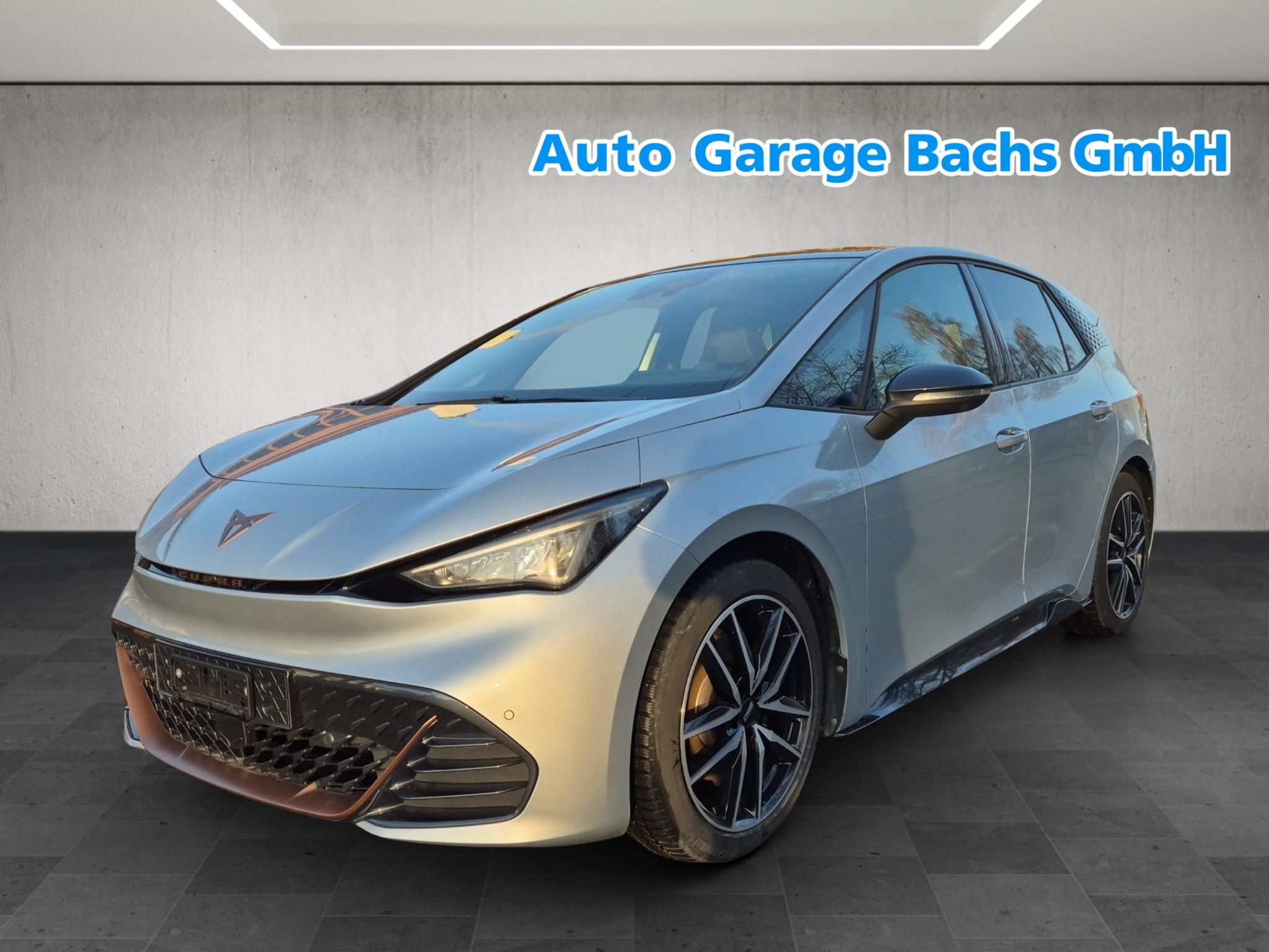 listing desktop thumbnail image 1