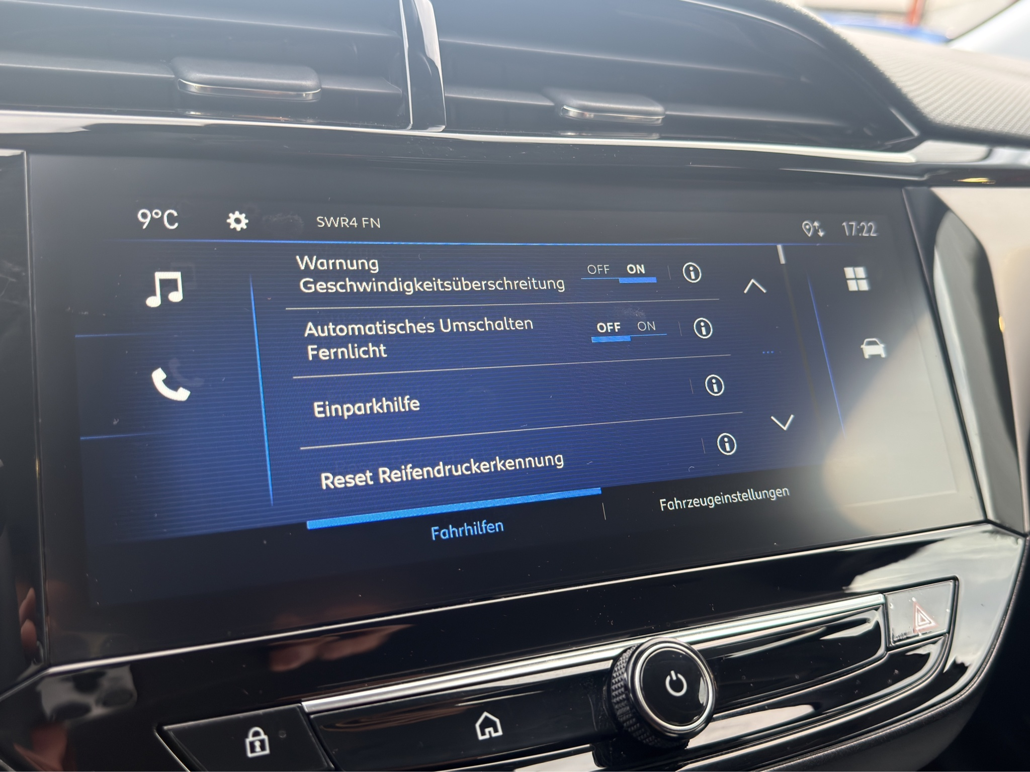 listing desktop thumbnail image 30