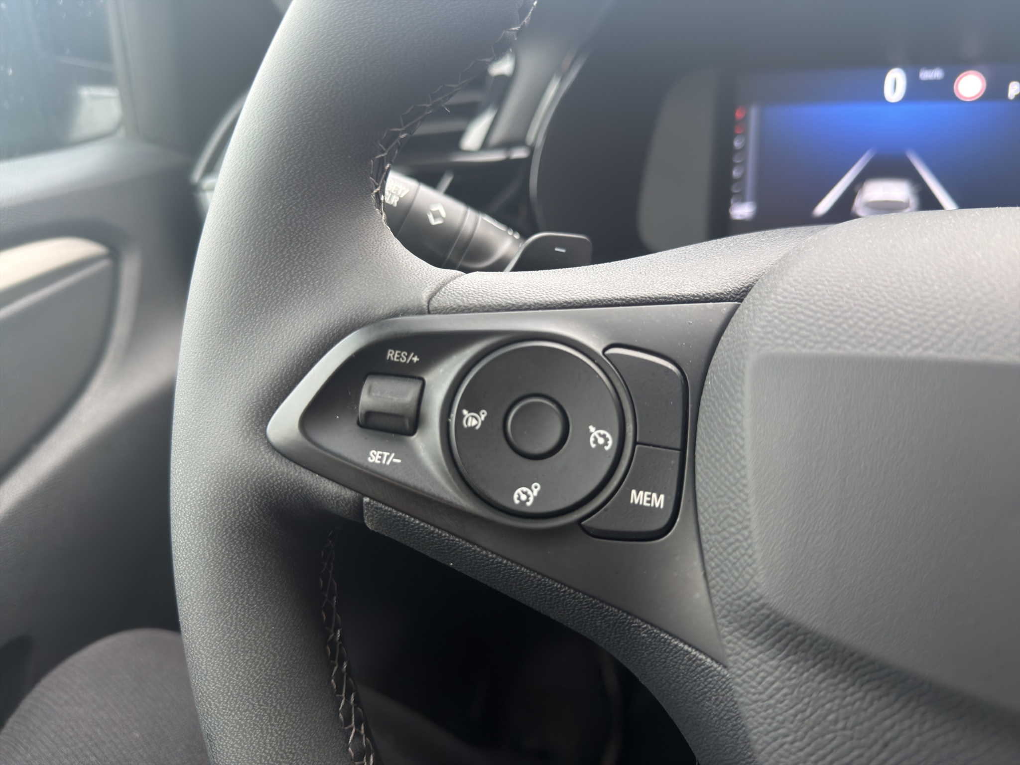 listing desktop thumbnail image 23