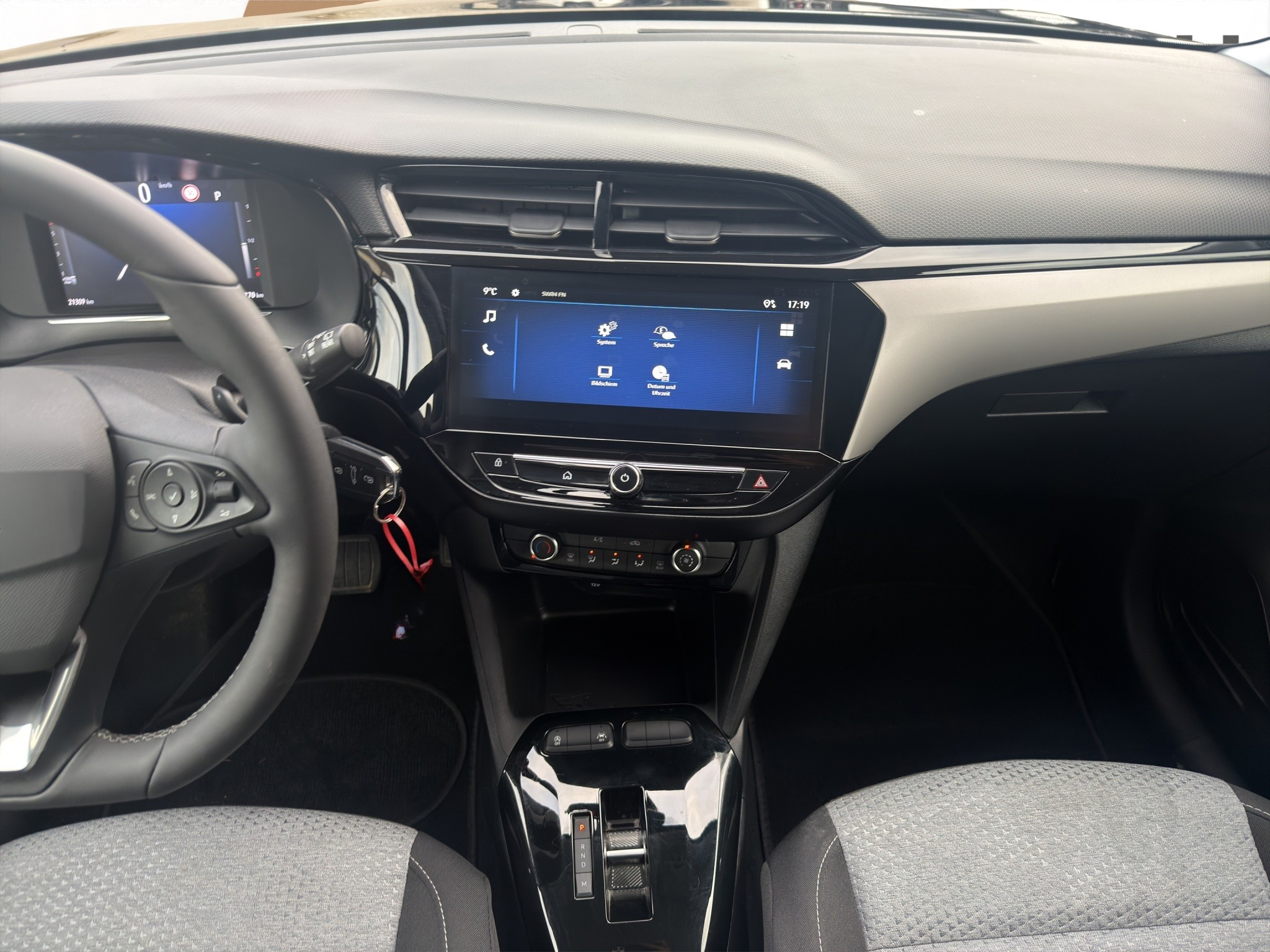 listing desktop thumbnail image 15