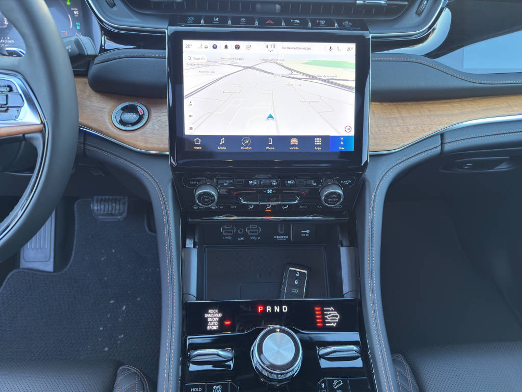 listing desktop thumbnail image 11