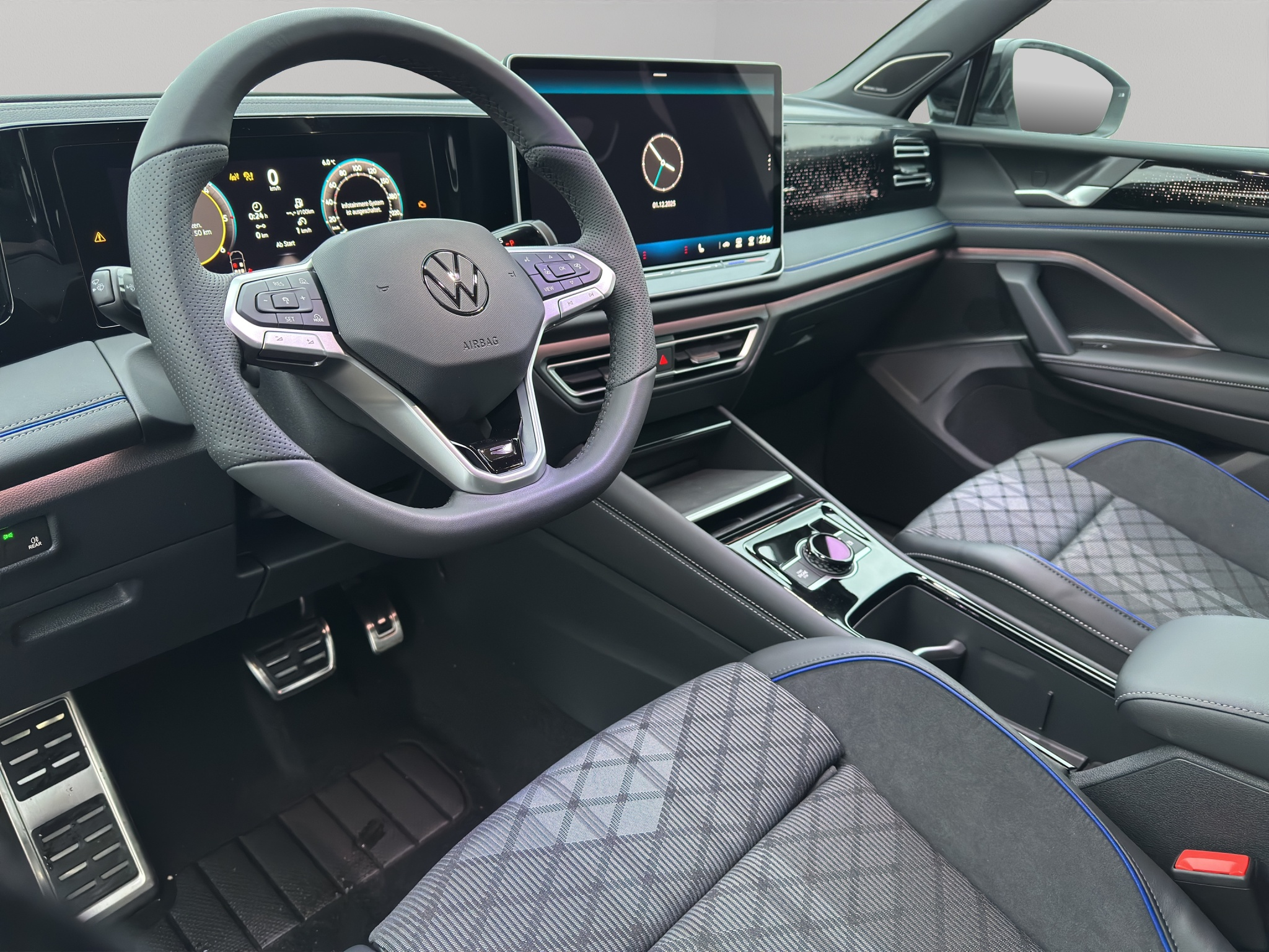 listing desktop thumbnail image 9