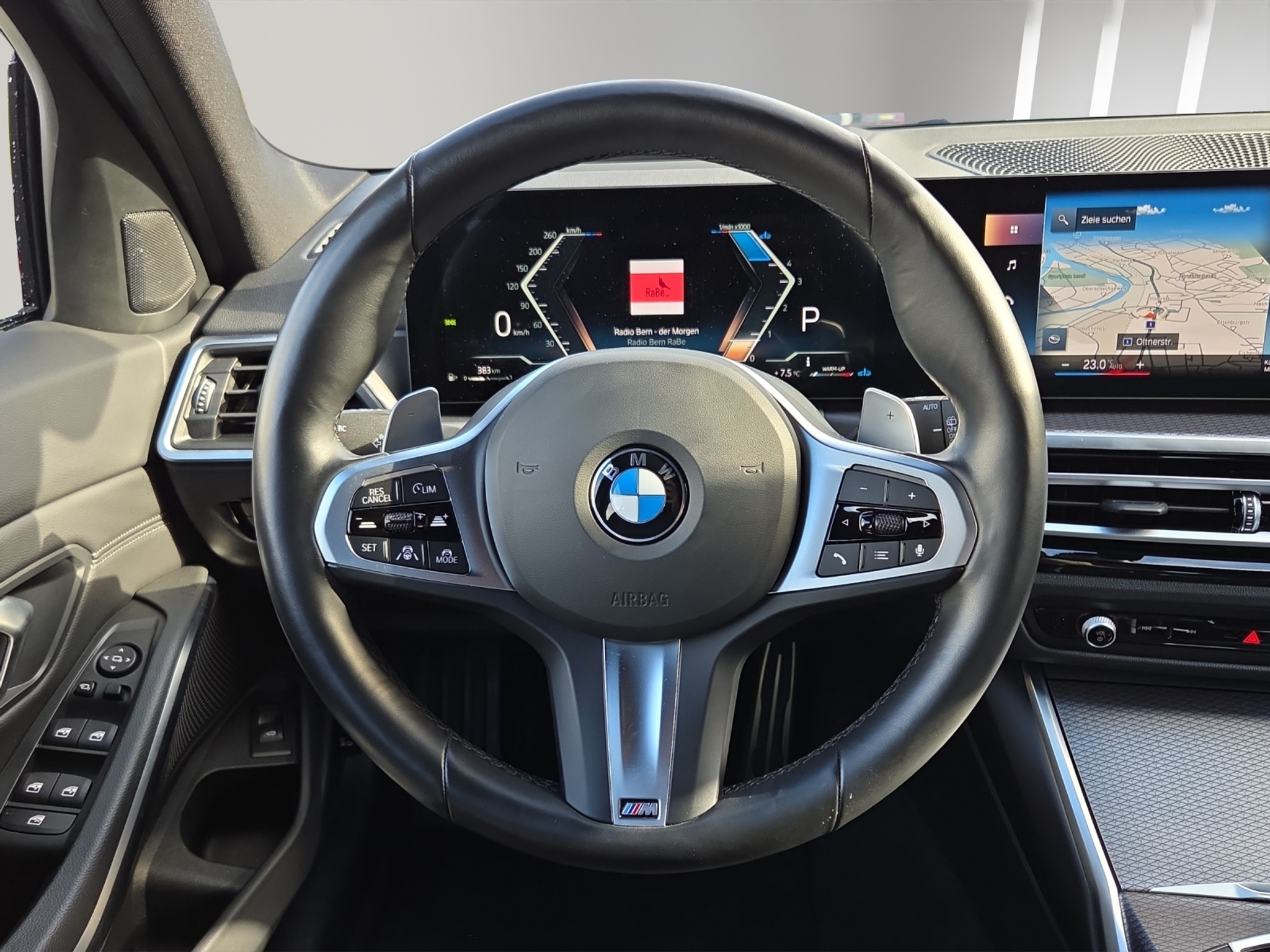 listing desktop thumbnail image 7