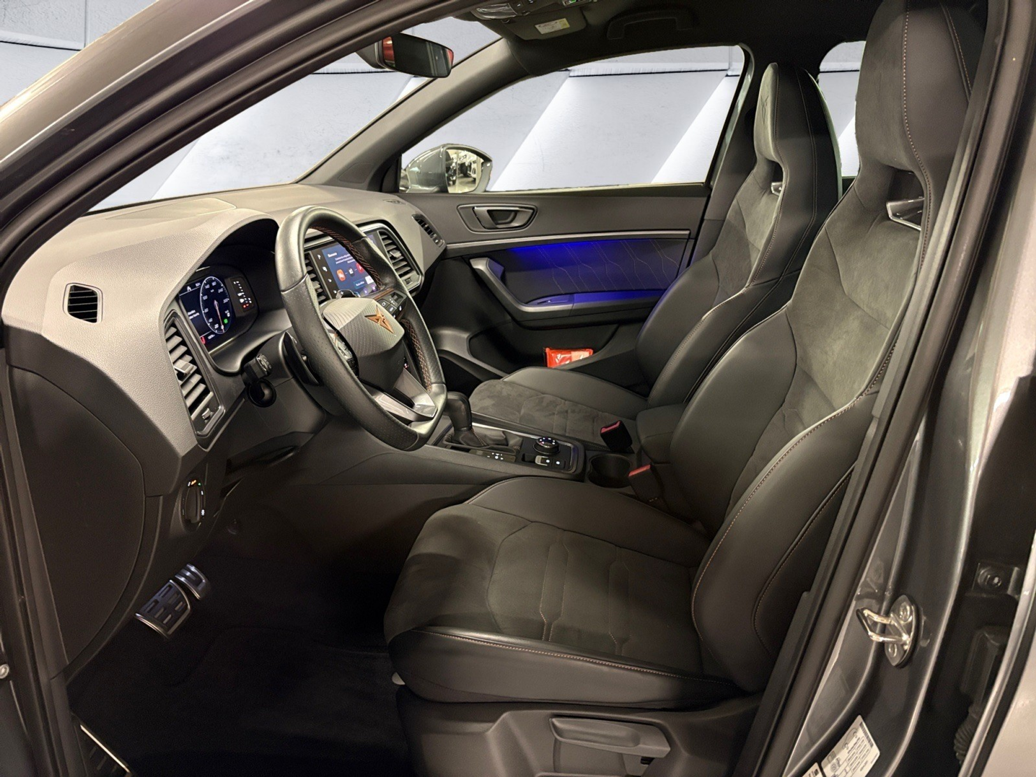 listing desktop thumbnail image 12