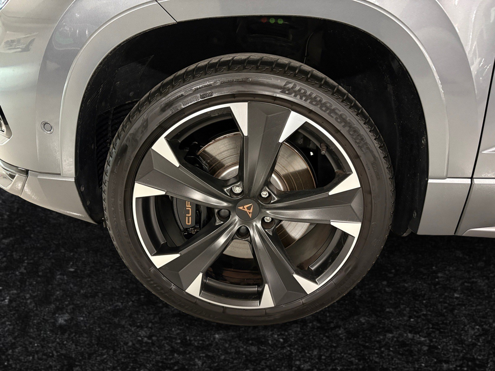 listing desktop thumbnail image 15