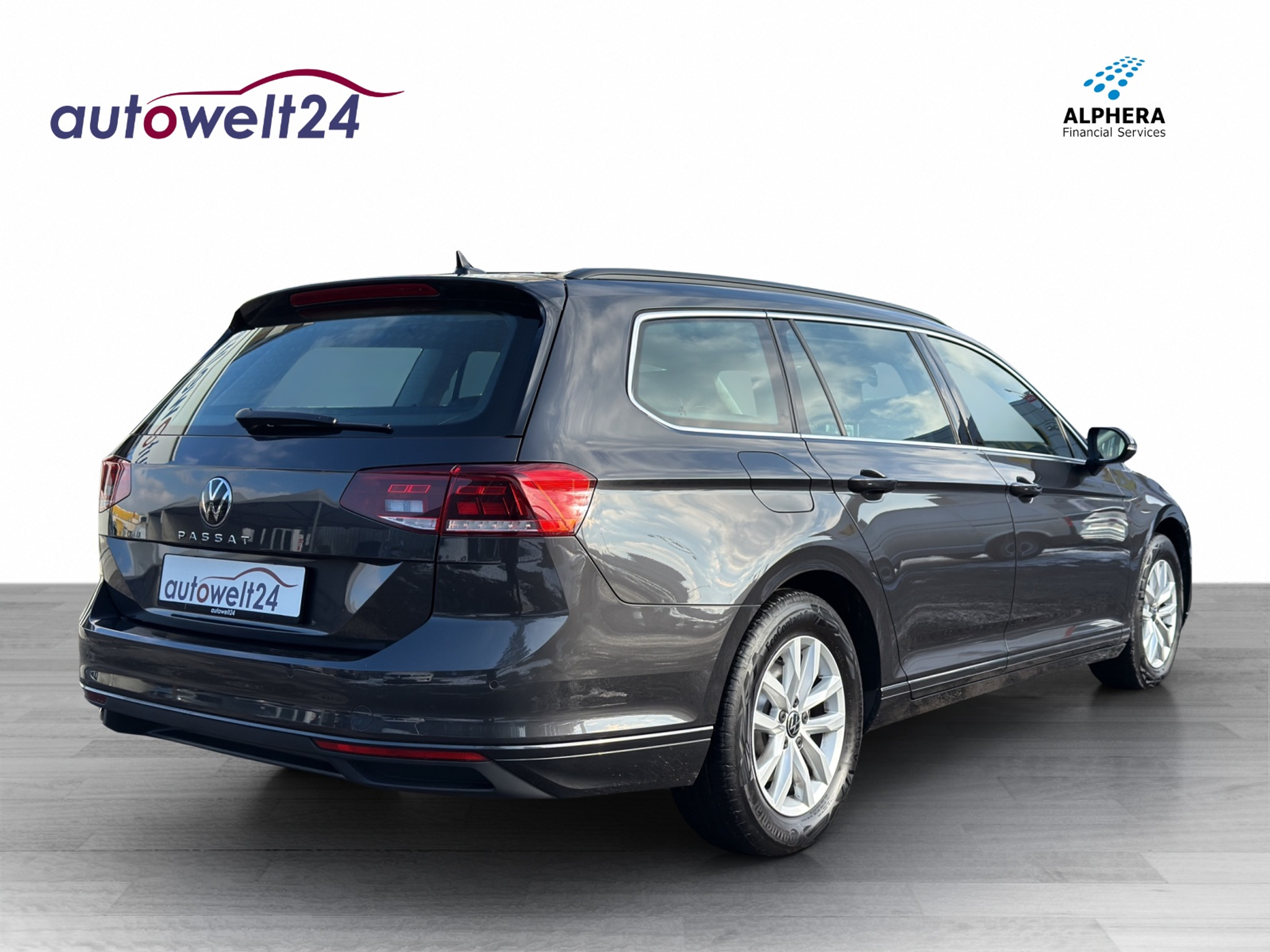 listing desktop thumbnail image 4