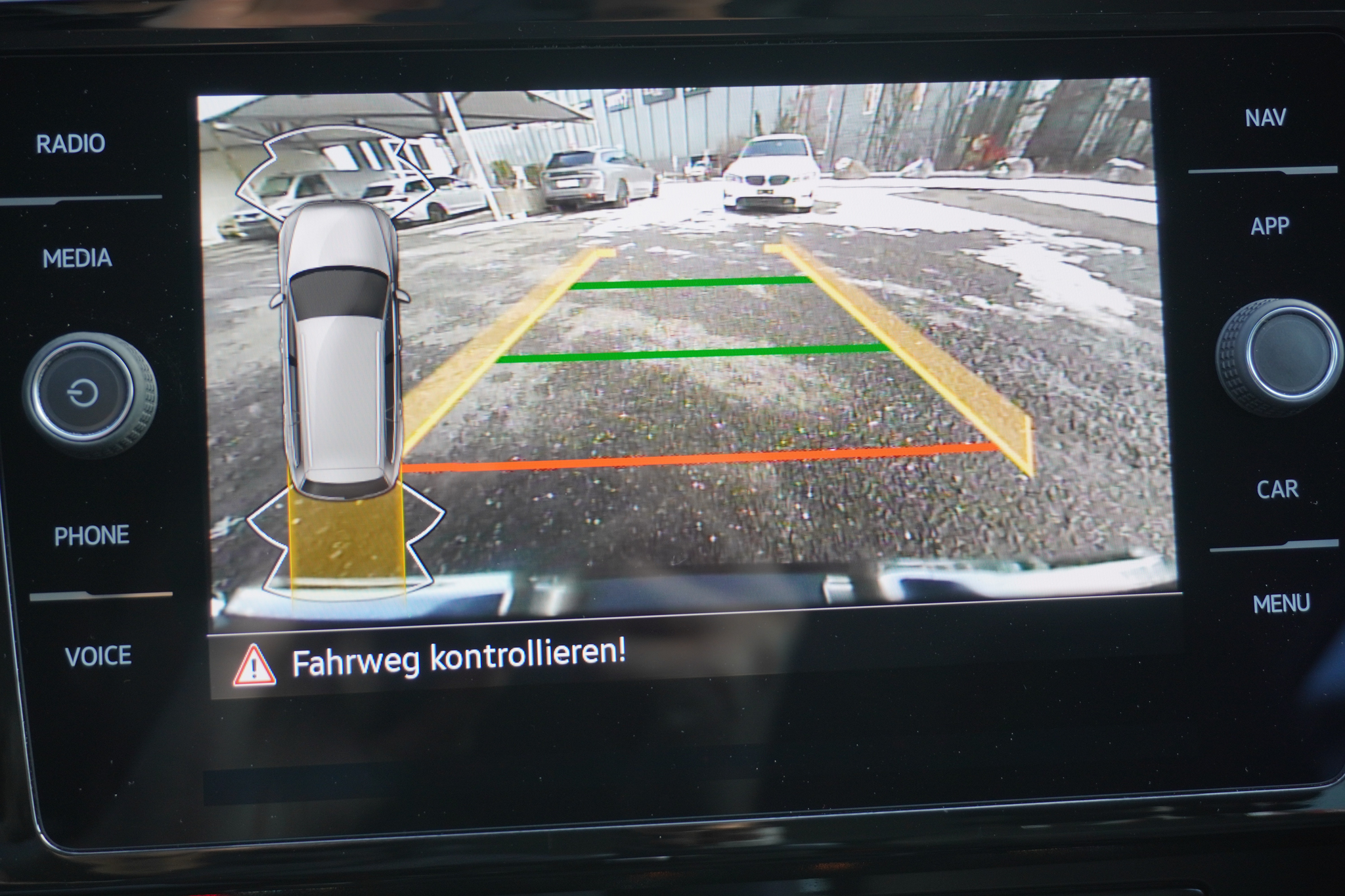 listing desktop thumbnail image 16