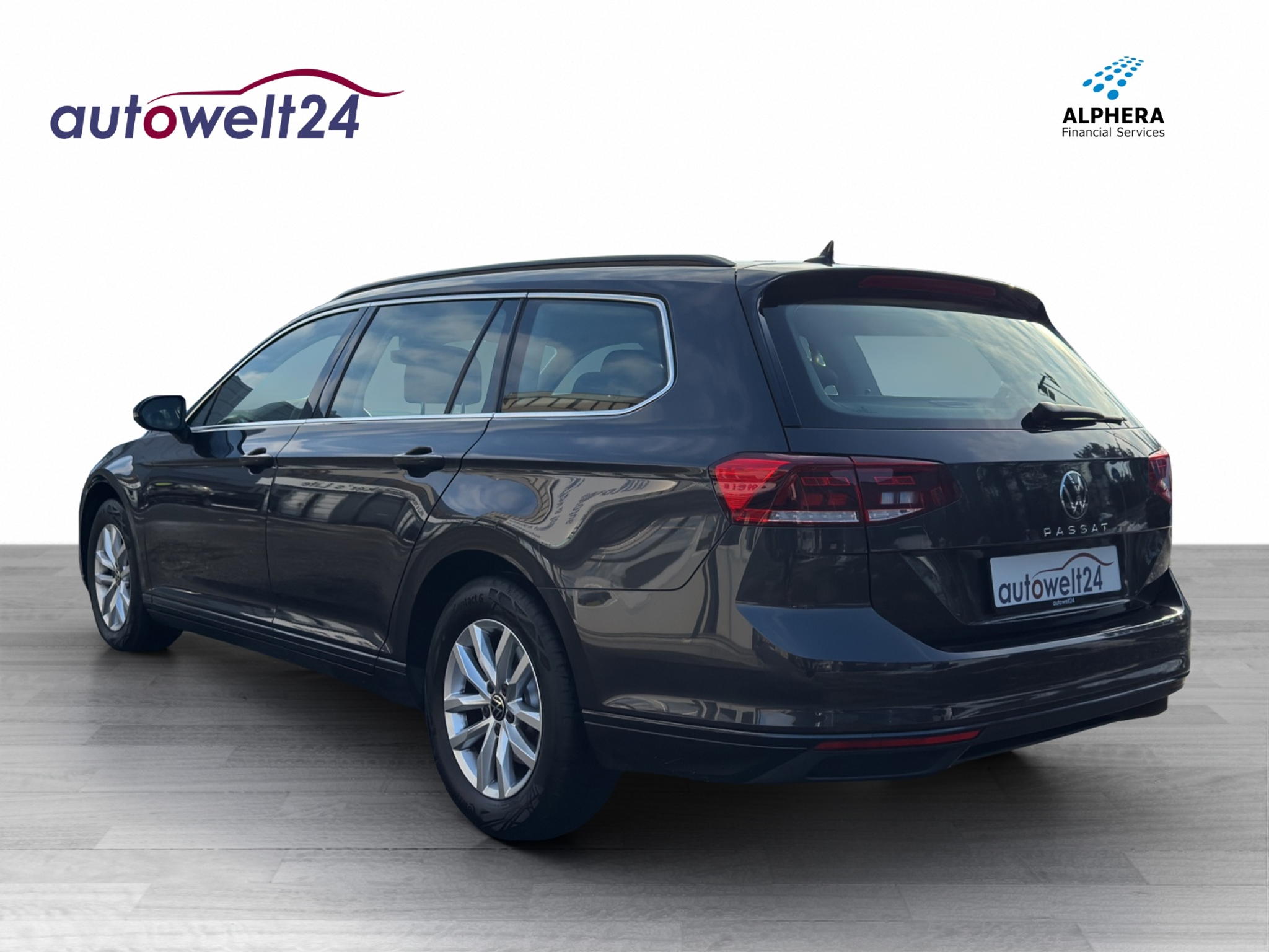 listing desktop thumbnail image 6