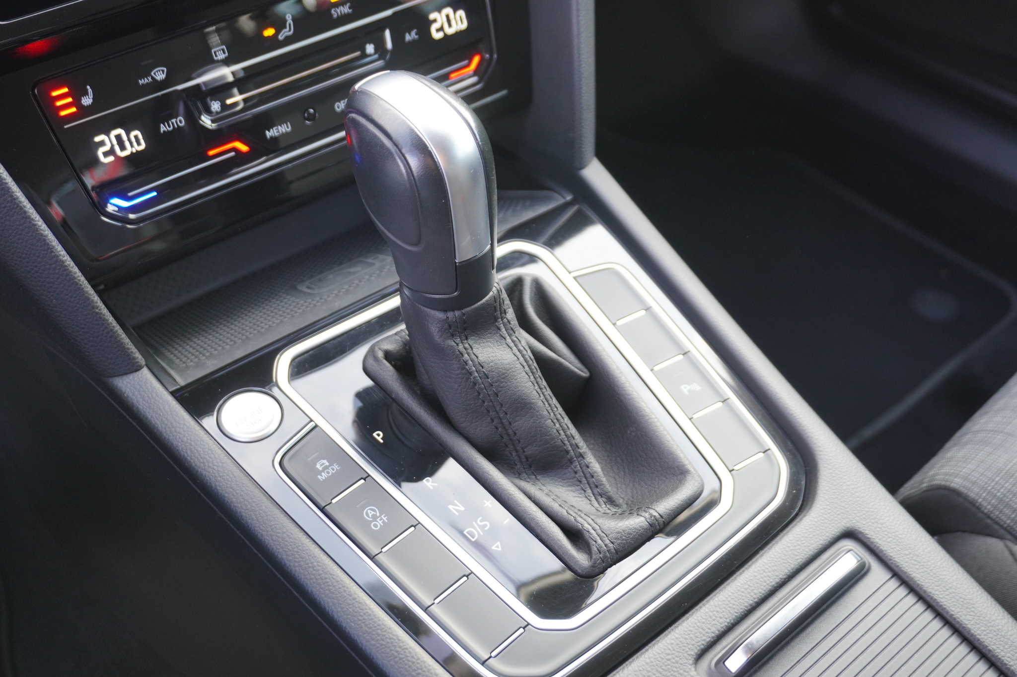 listing desktop thumbnail image 14