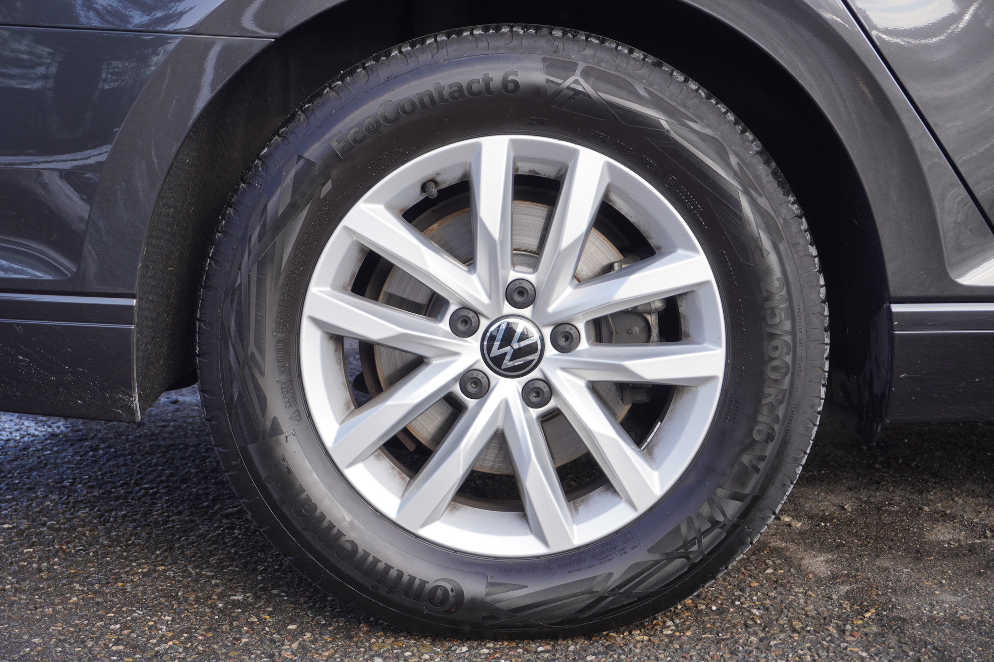 listing desktop thumbnail image 8