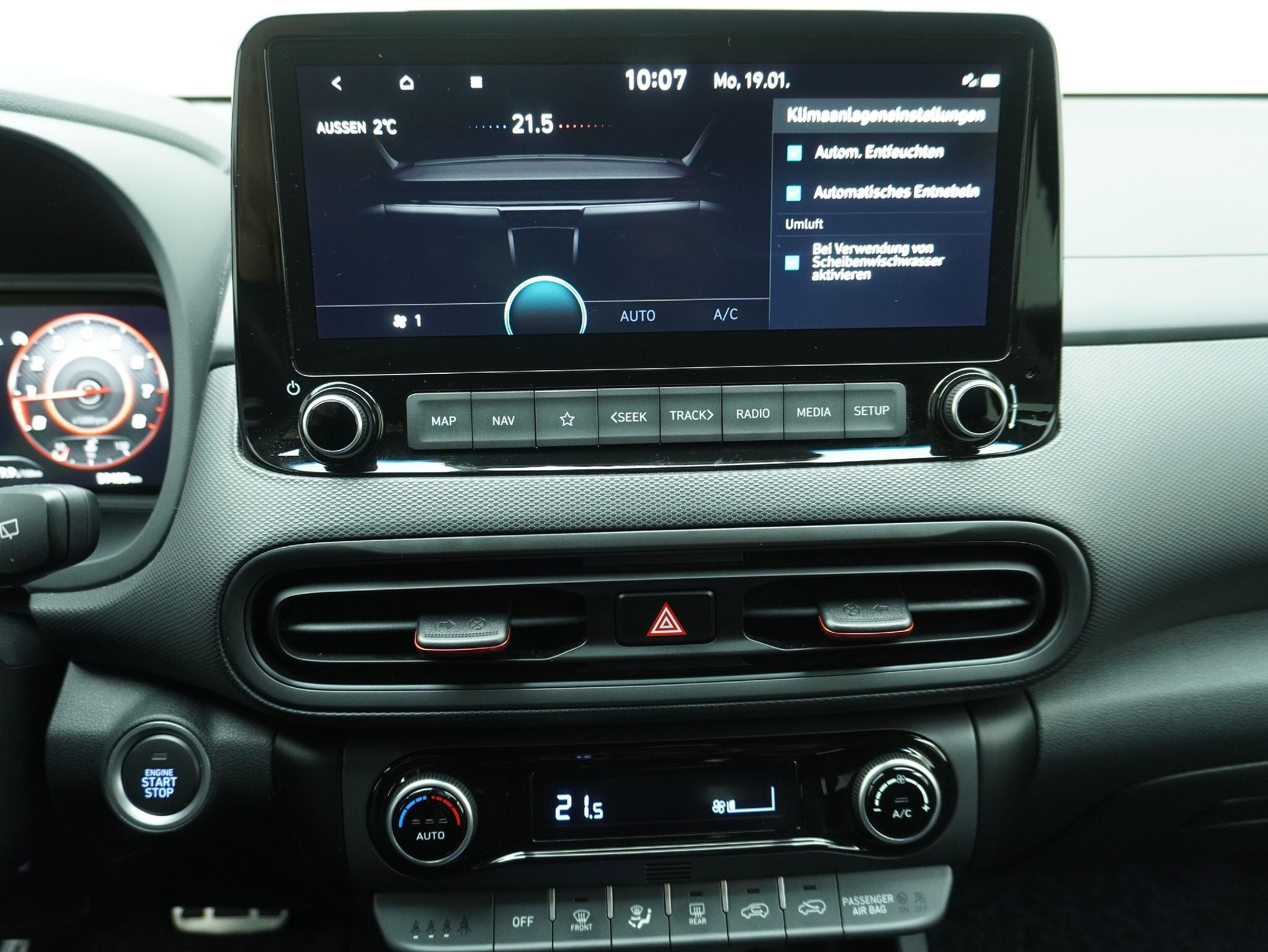 listing desktop thumbnail image 16