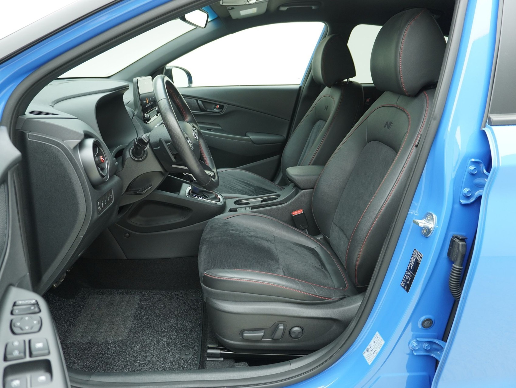 listing desktop thumbnail image 7