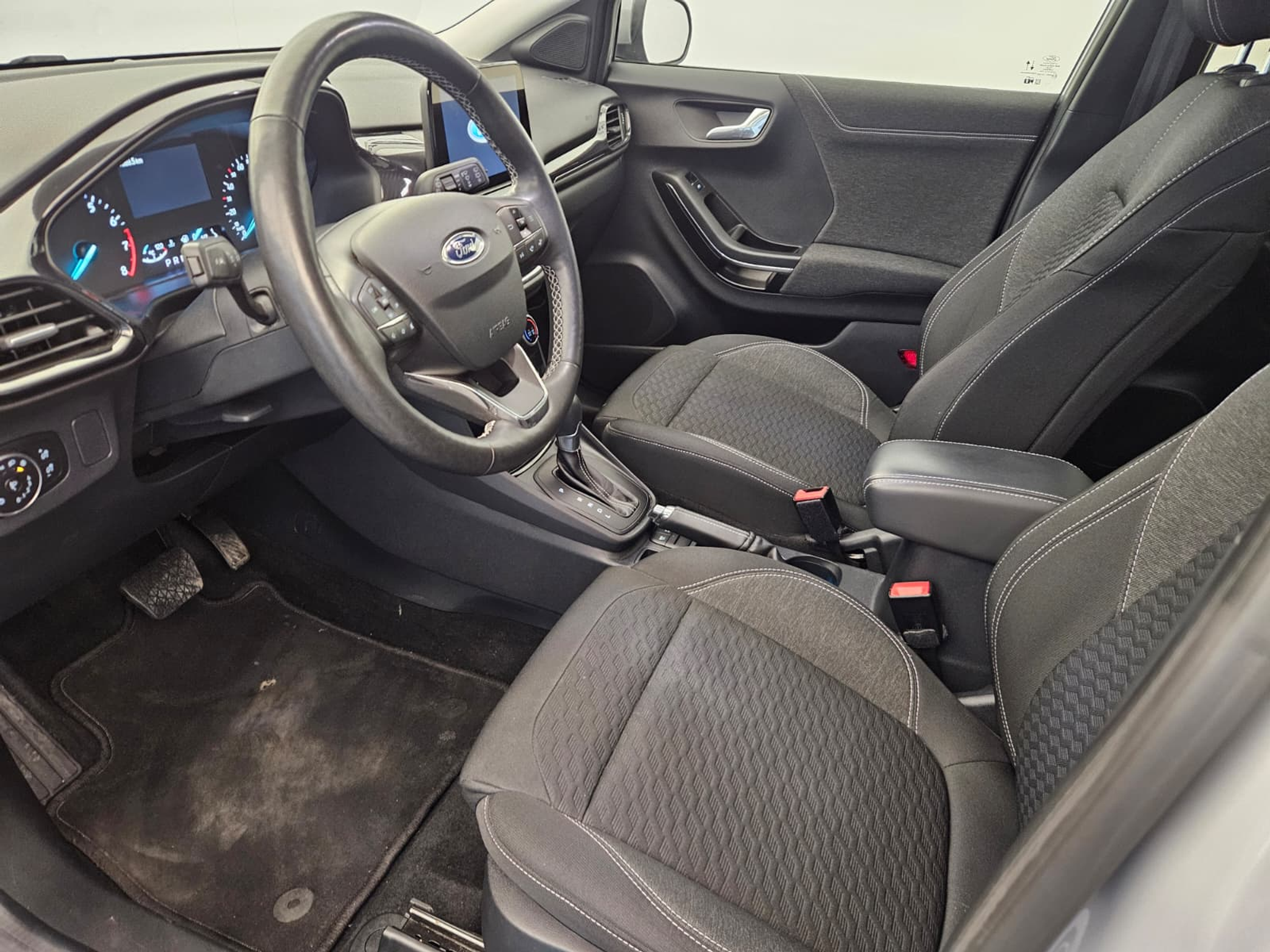 listing desktop thumbnail image 10