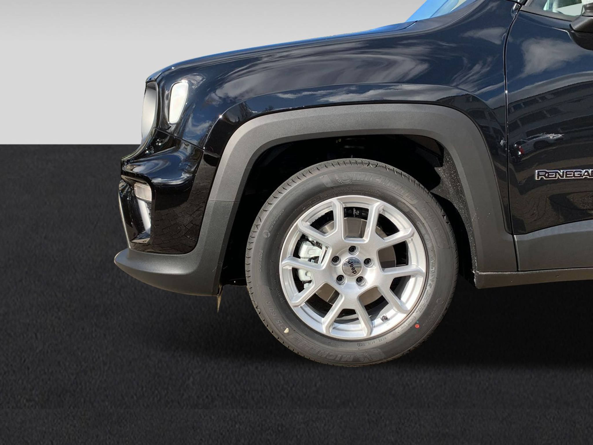 listing desktop thumbnail image 1