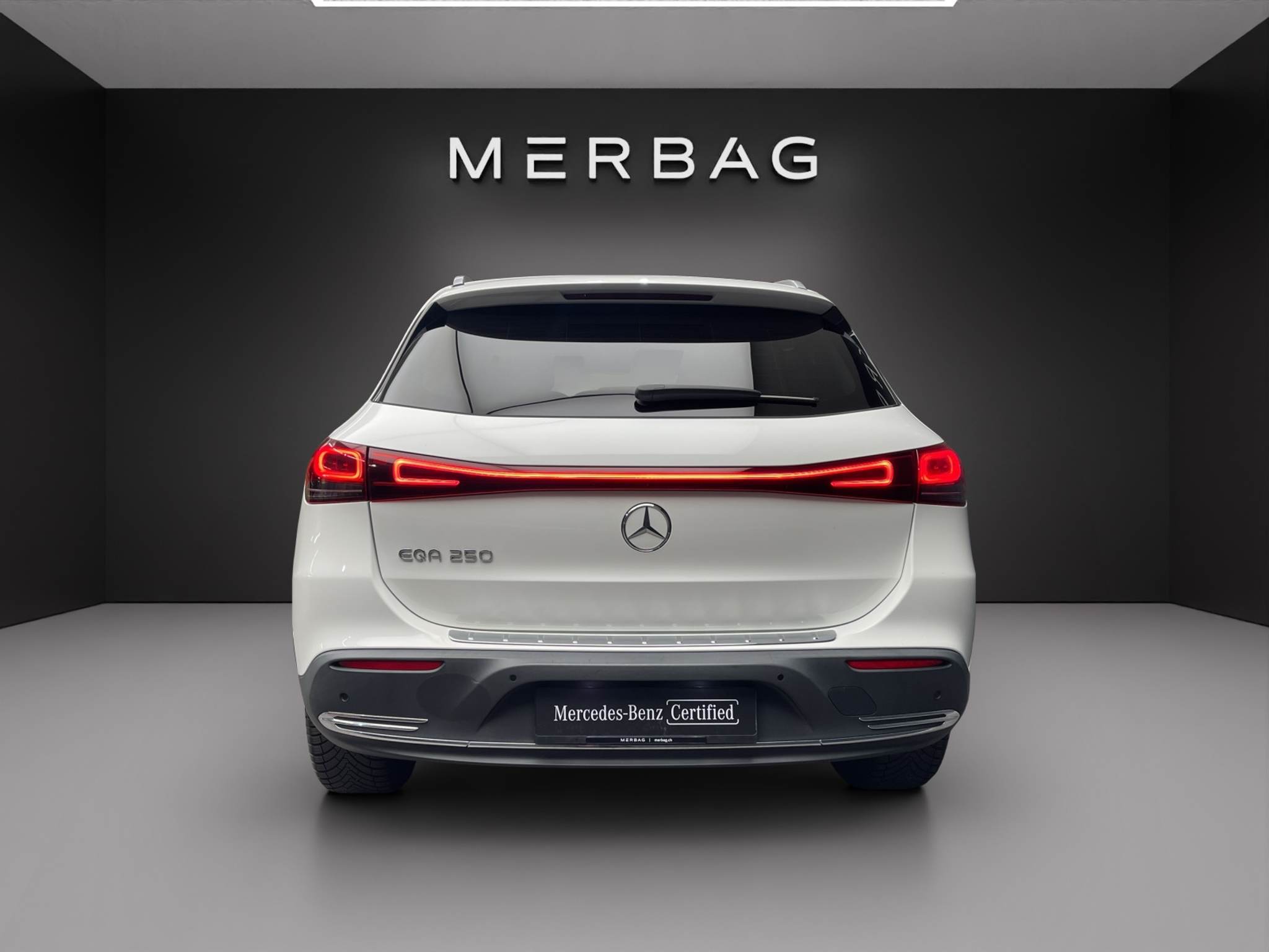 listing desktop thumbnail image 4