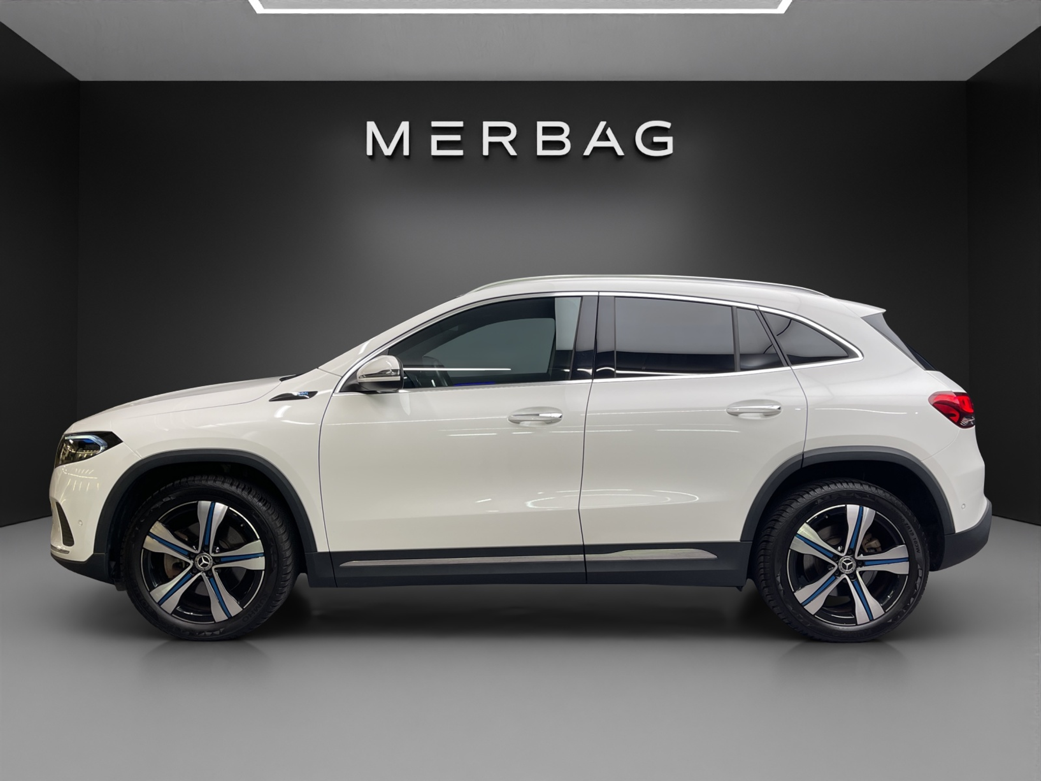 listing desktop thumbnail image 2