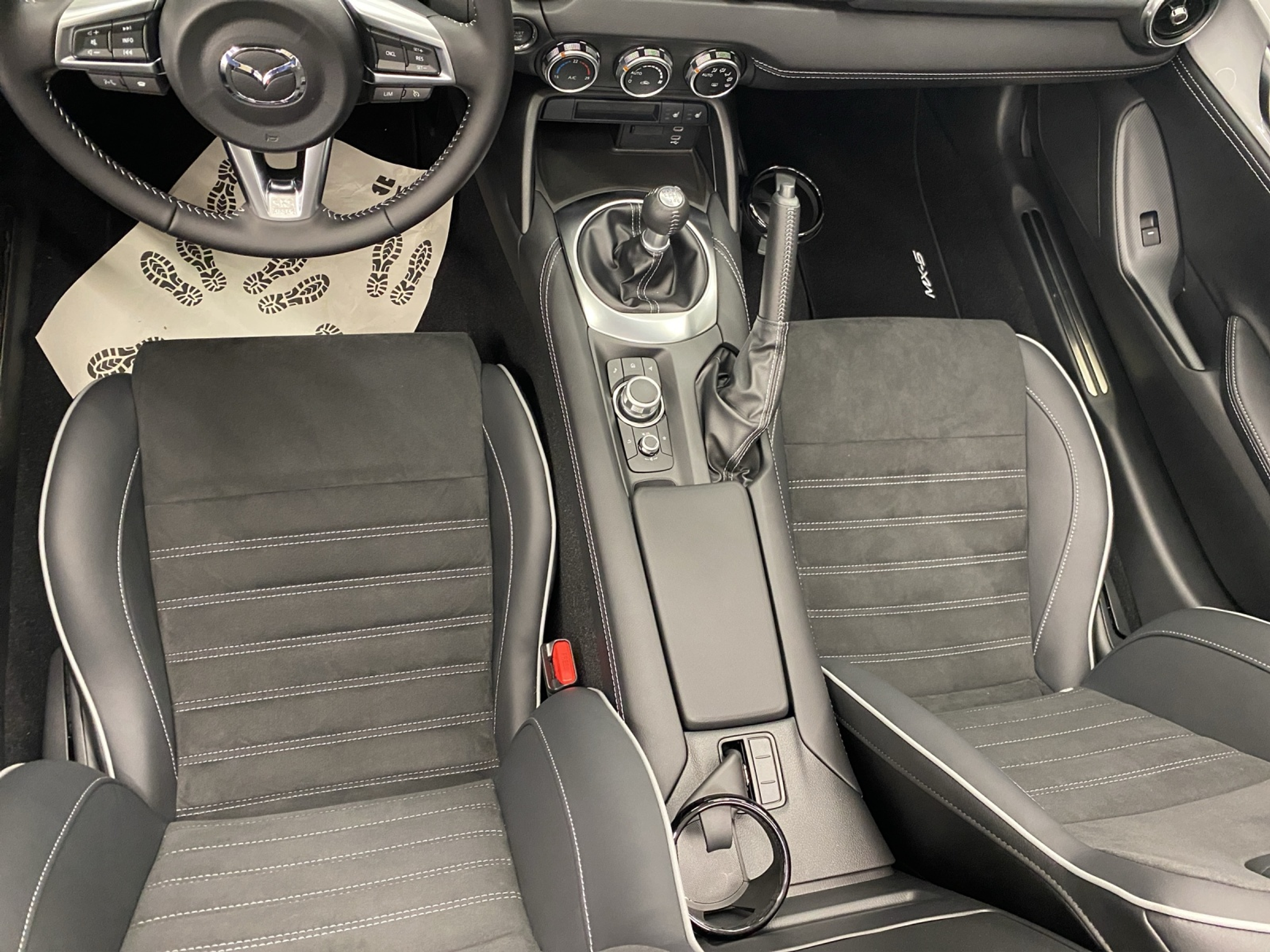 listing desktop thumbnail image 14