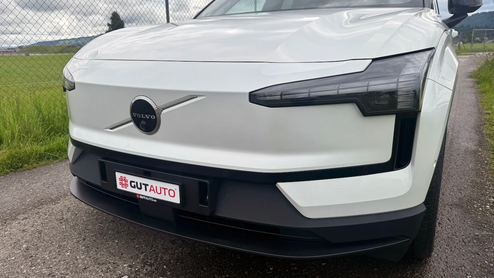 listing desktop thumbnail image 6