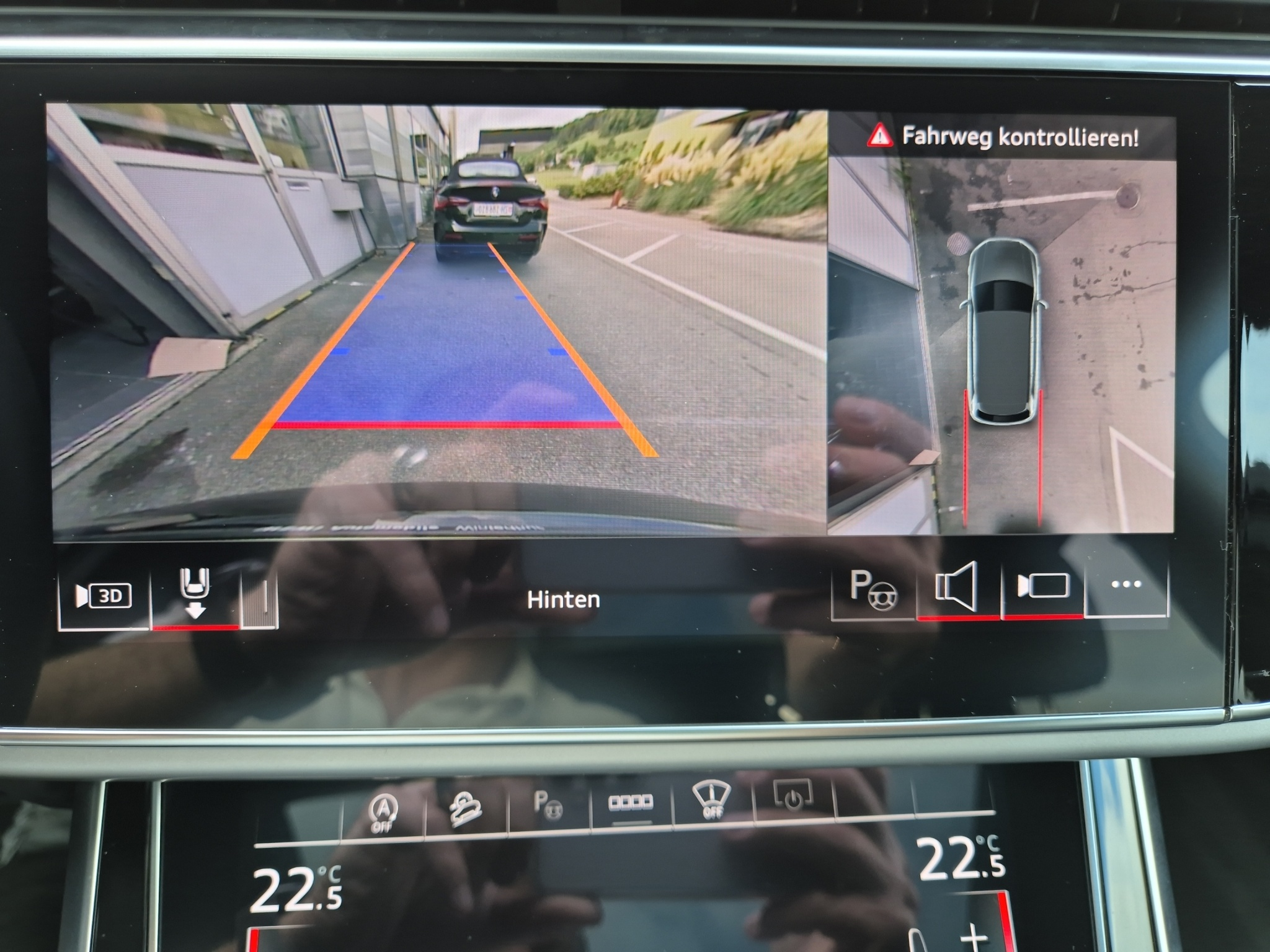 listing desktop thumbnail image 18