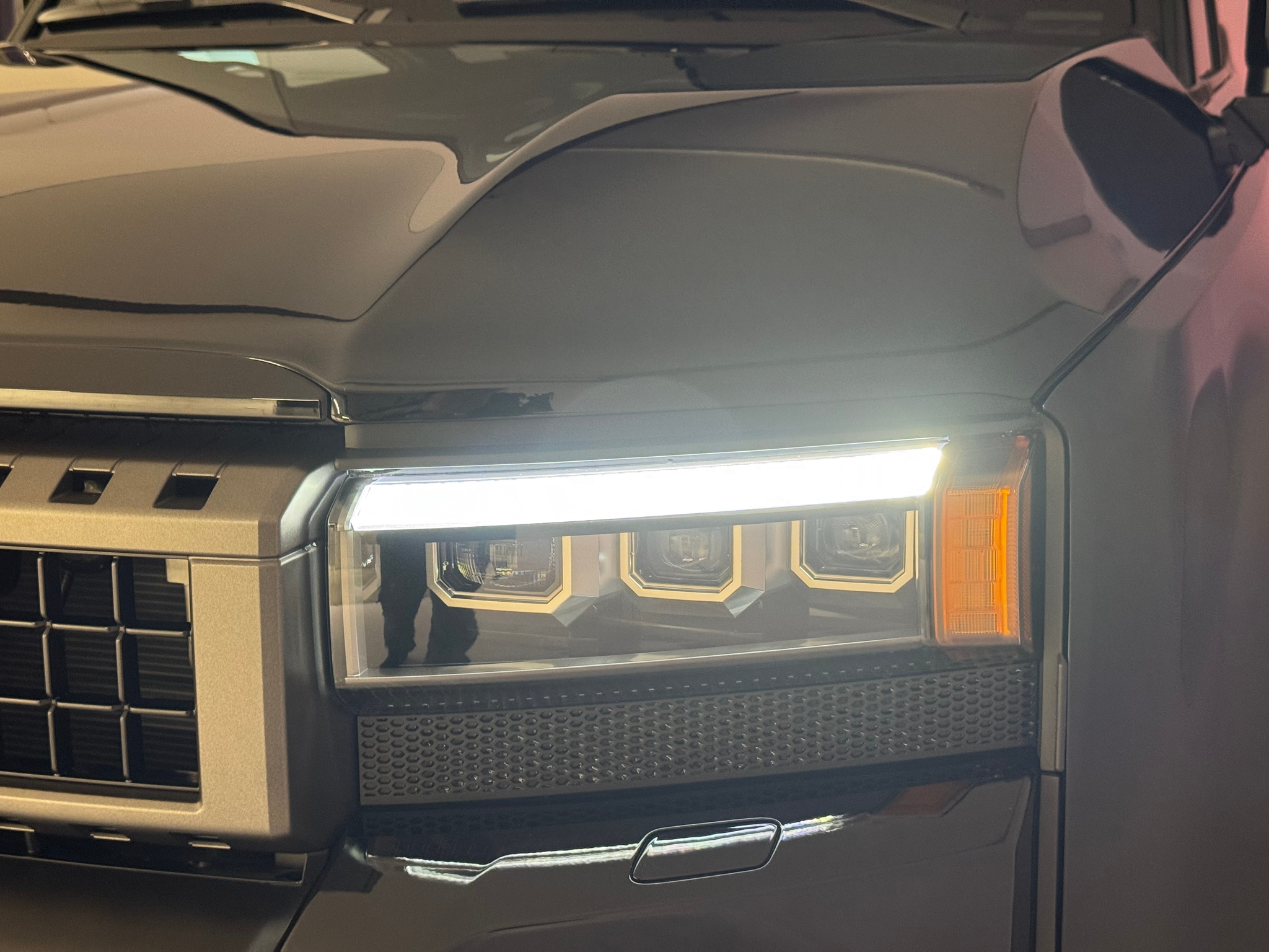 listing desktop thumbnail image 20