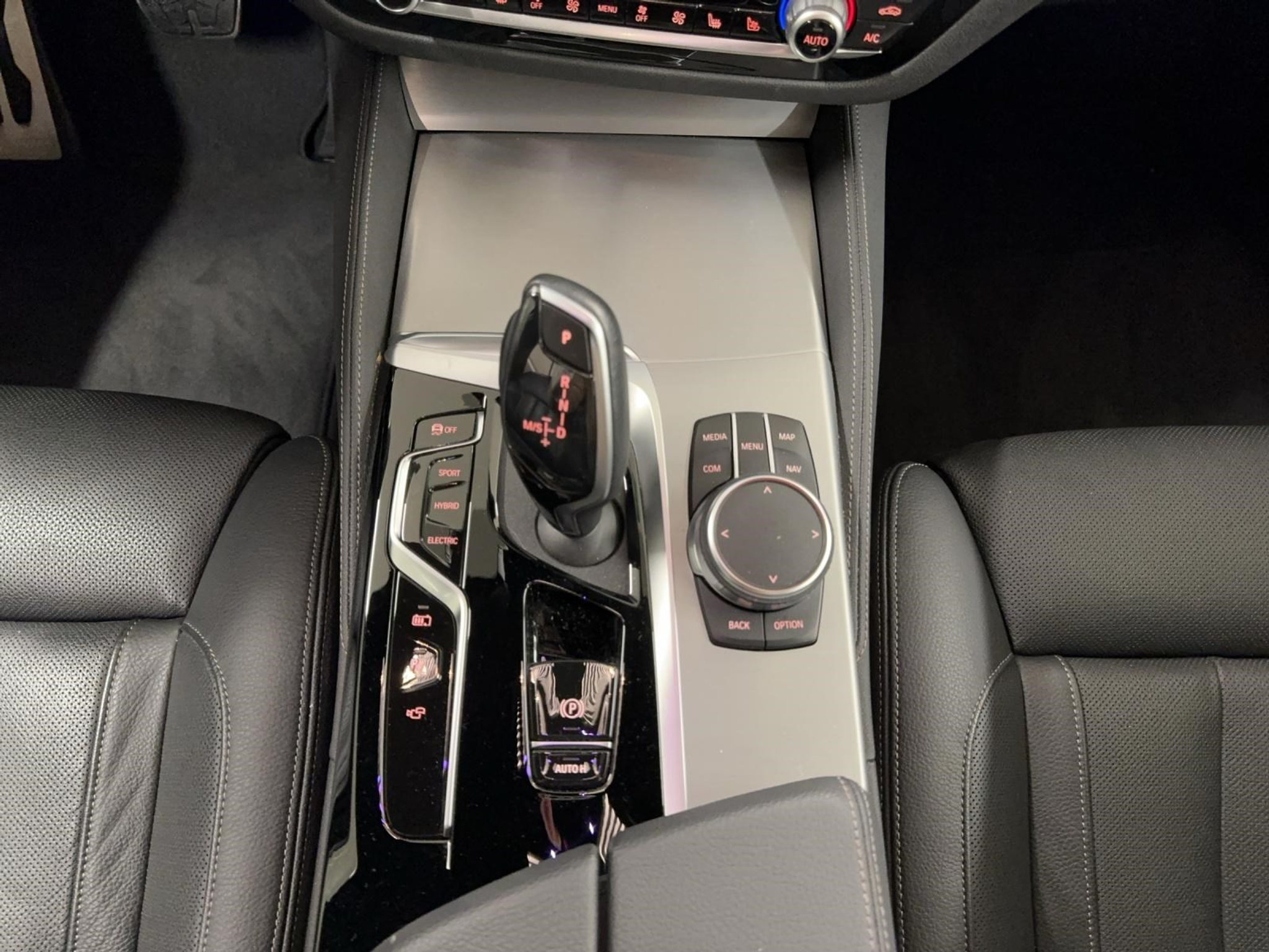 listing desktop thumbnail image 17